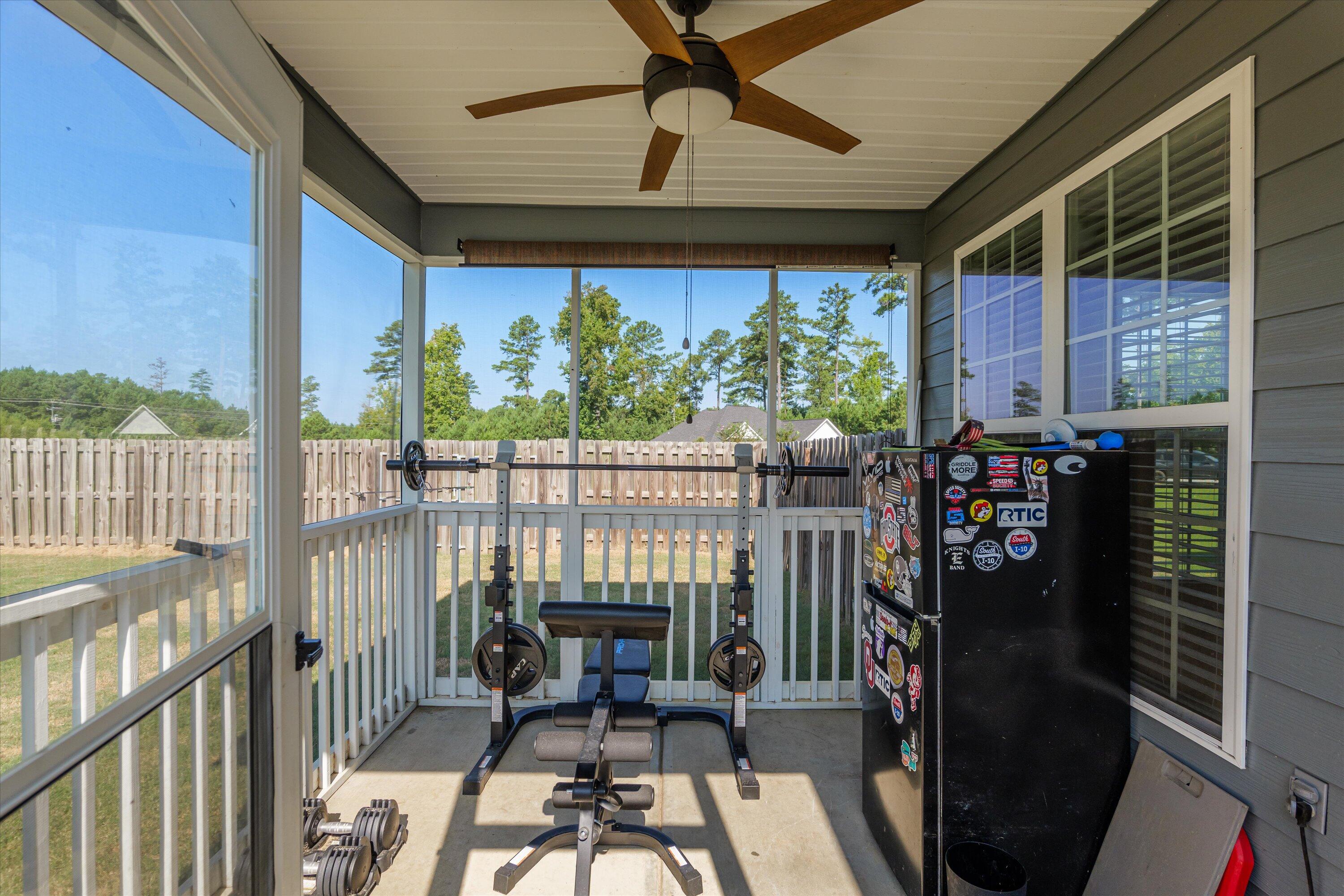 2440 TELFAIR Lane