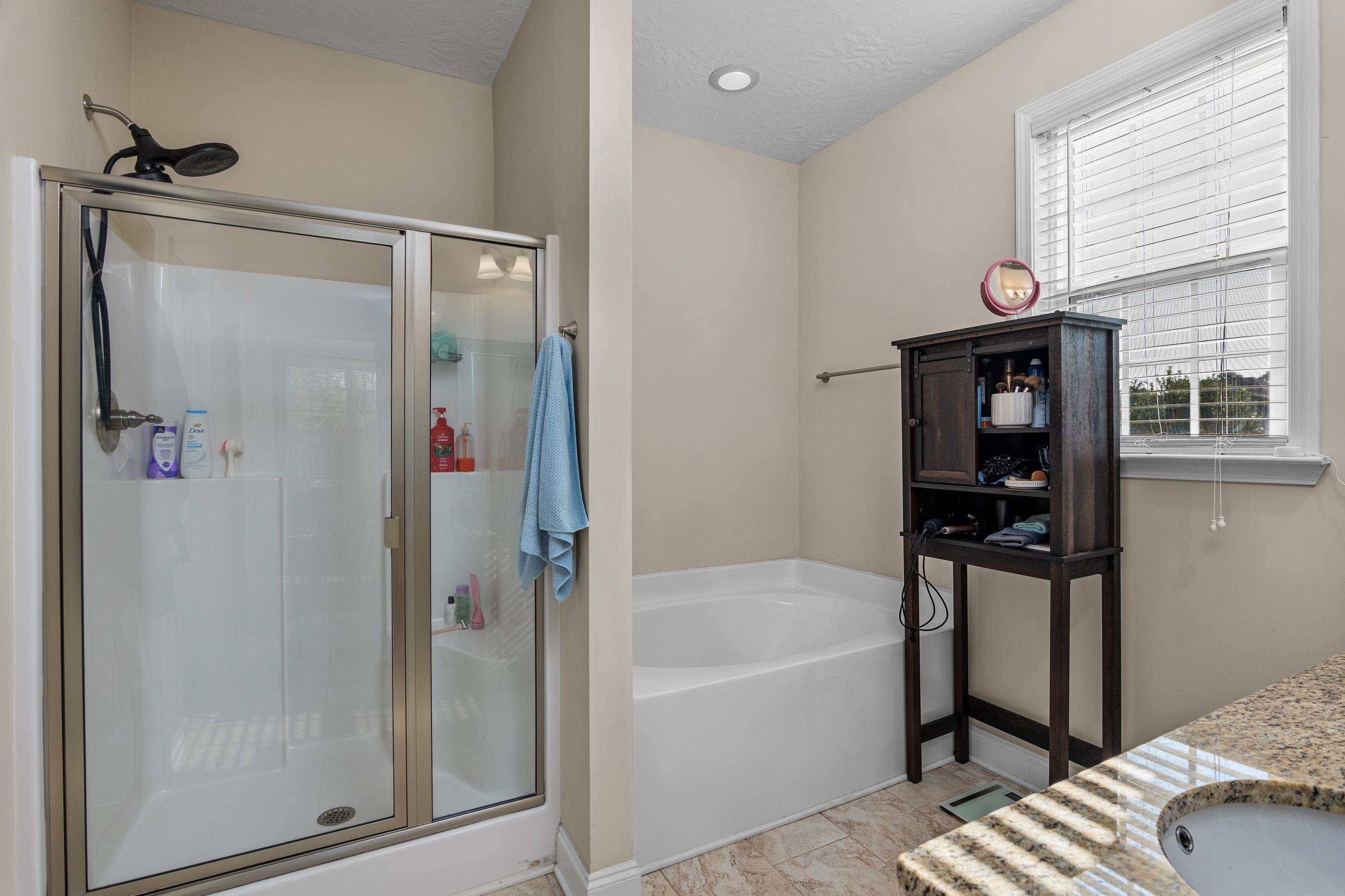 2440 TELFAIR Lane