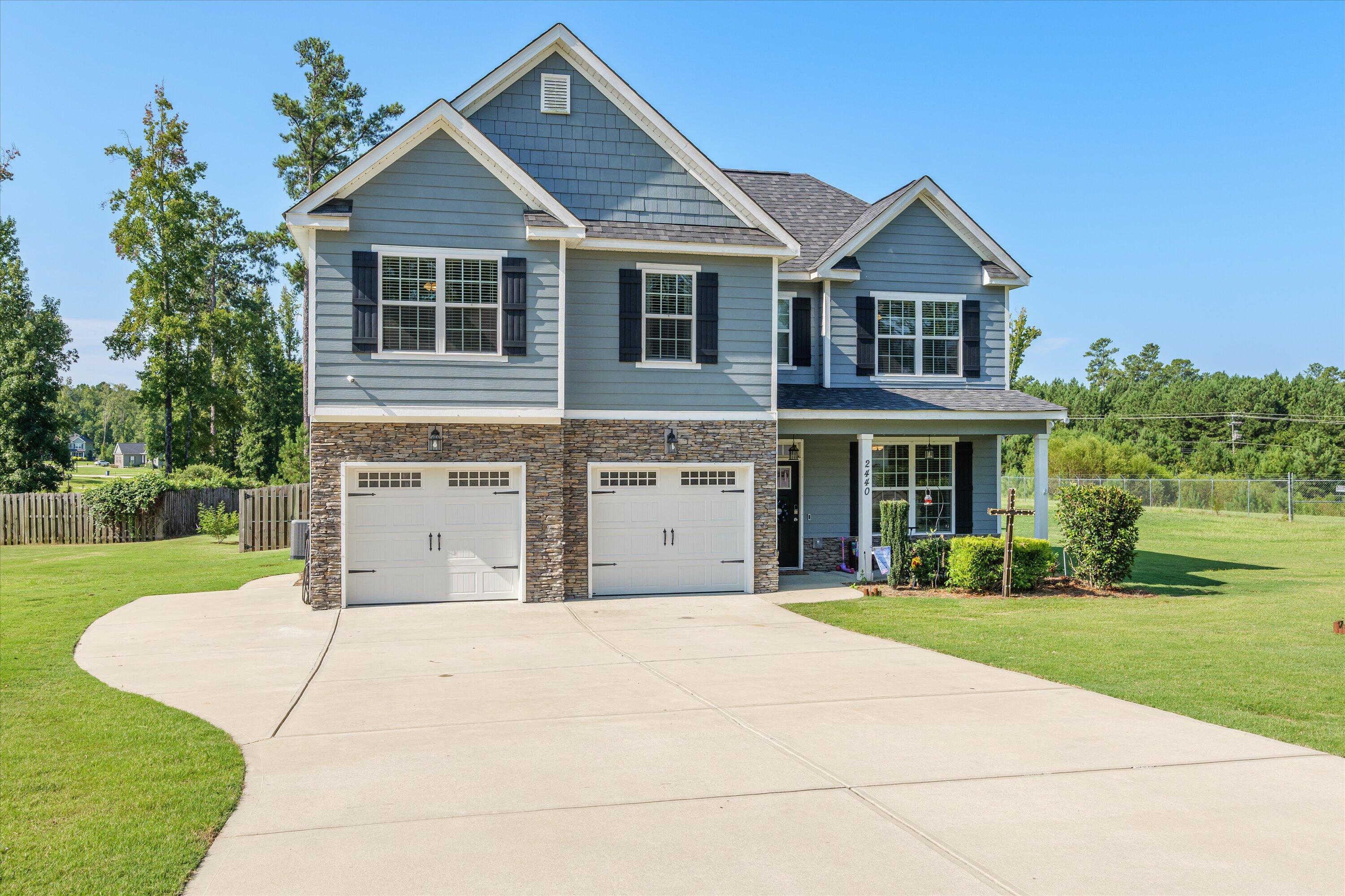 2440 TELFAIR Lane