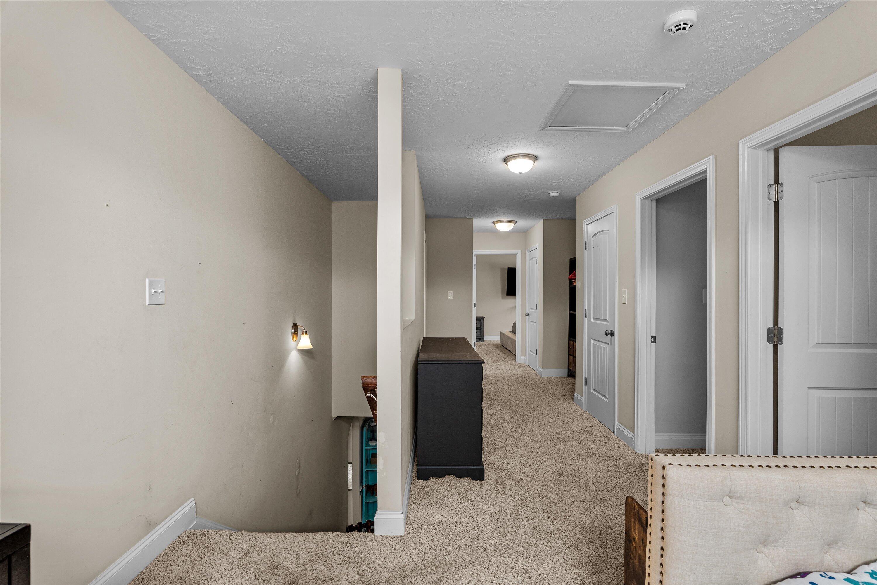 2440 TELFAIR Lane