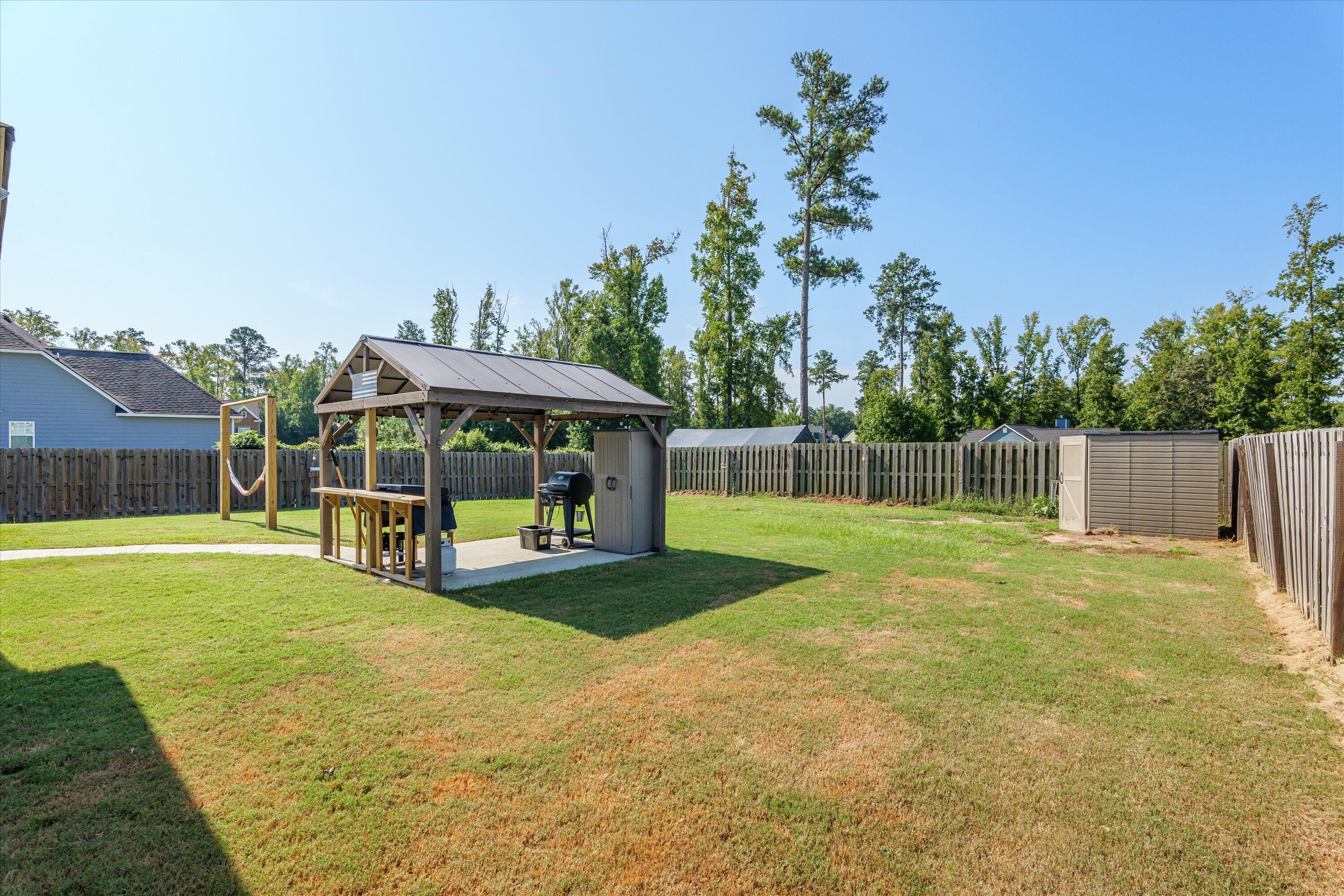 2440 TELFAIR Lane