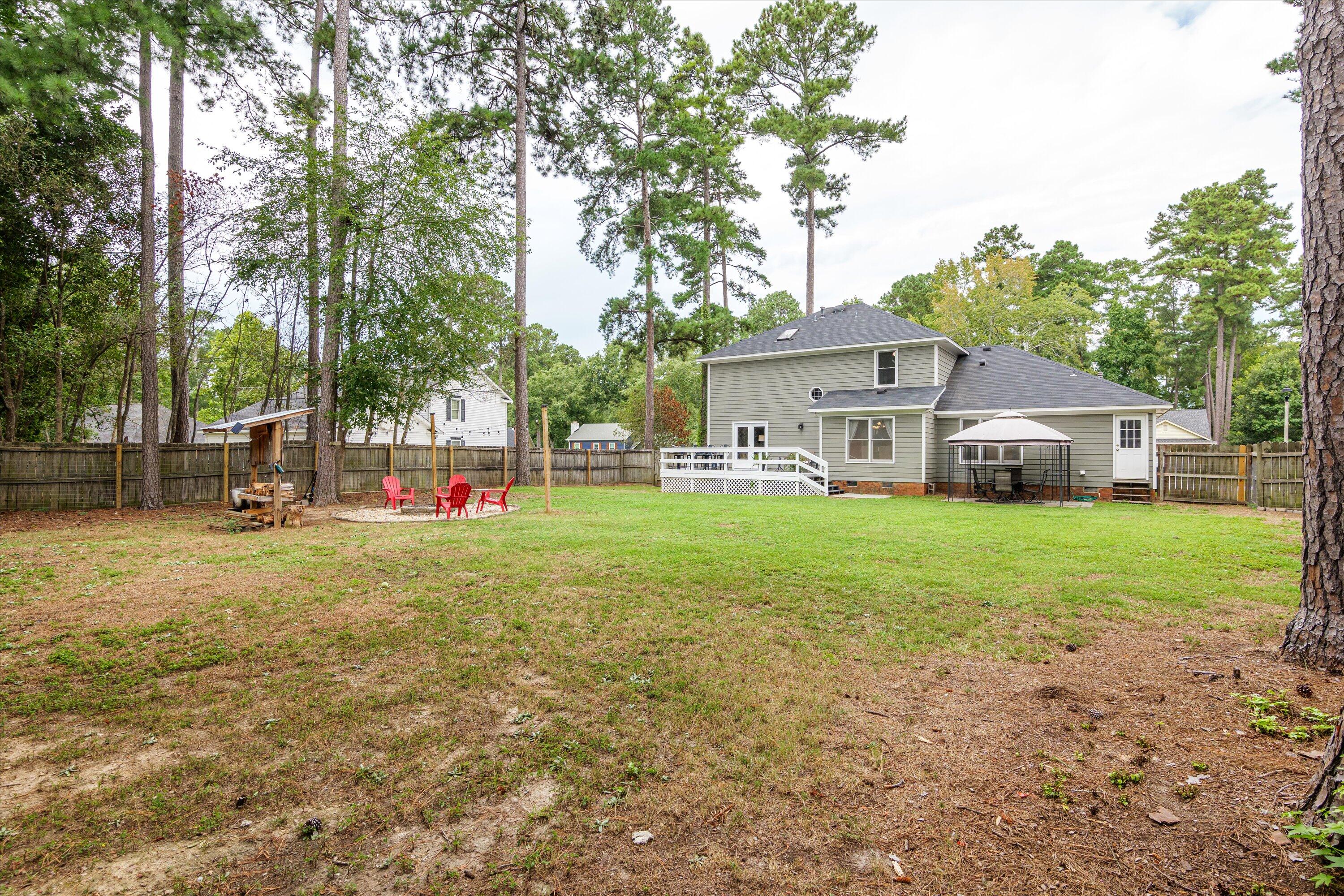 623 FIELDSTONE Way