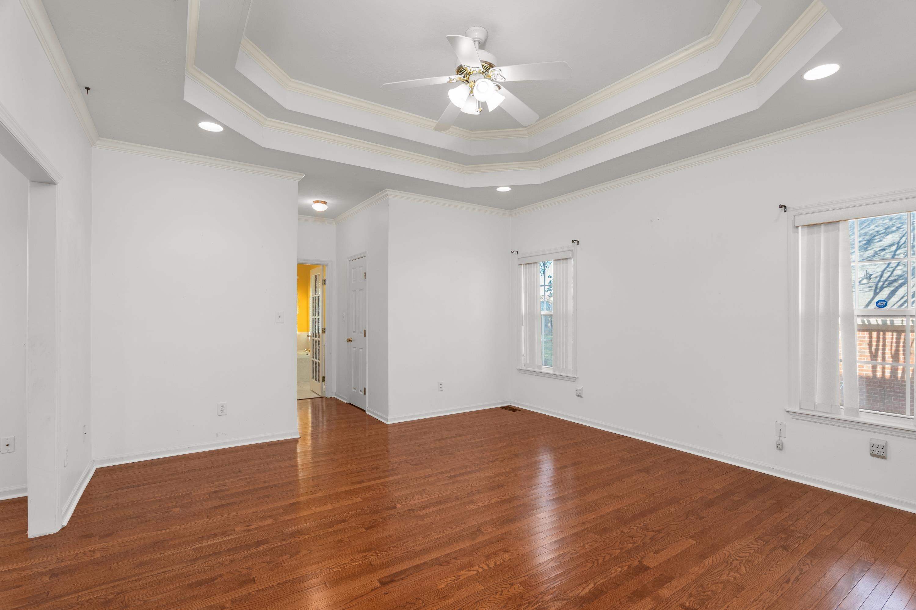 5347 Windmill Parkway