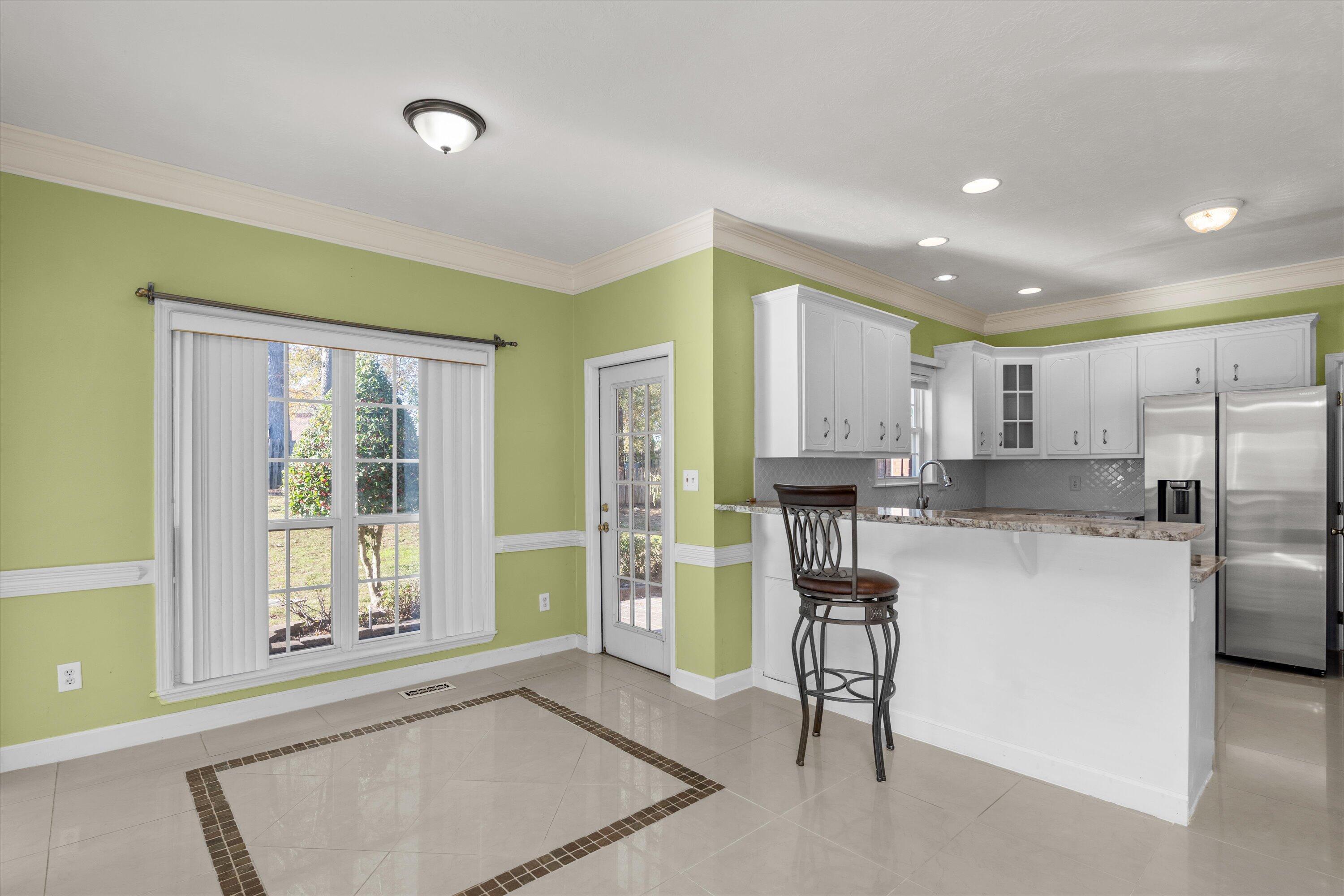 5347 Windmill Parkway