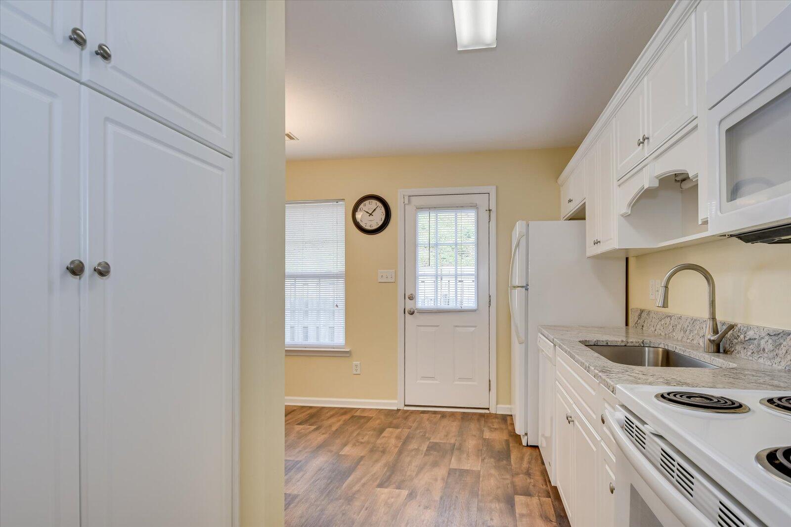 210 SASSAFRAS Lane