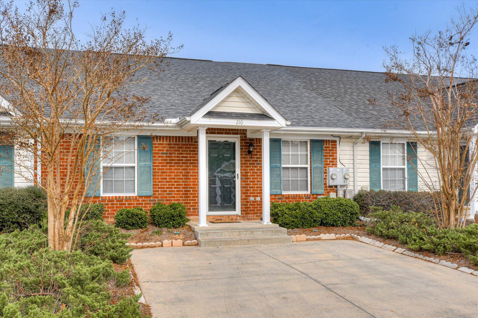 210 SASSAFRAS Lane