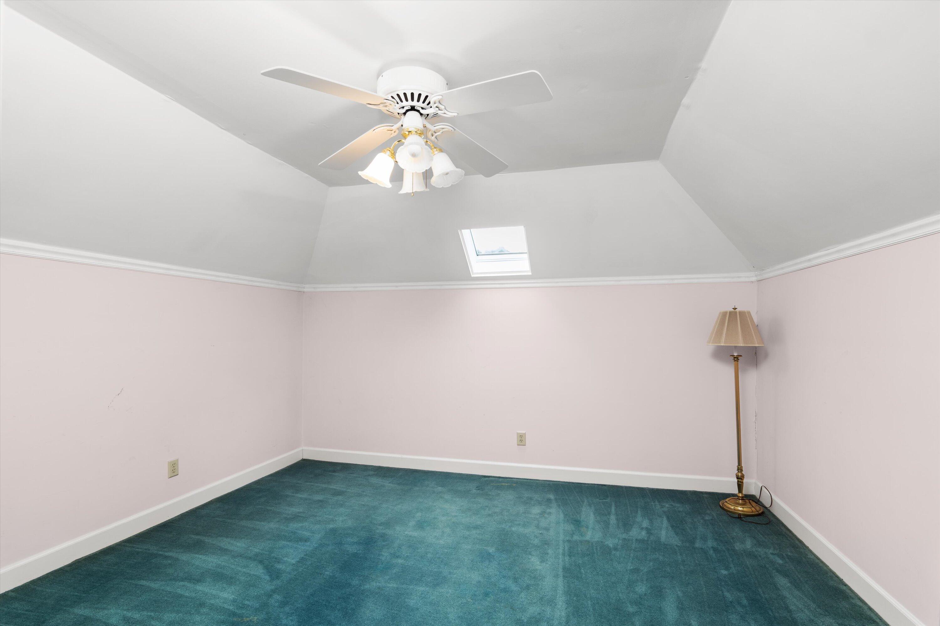714 Jones Creek
