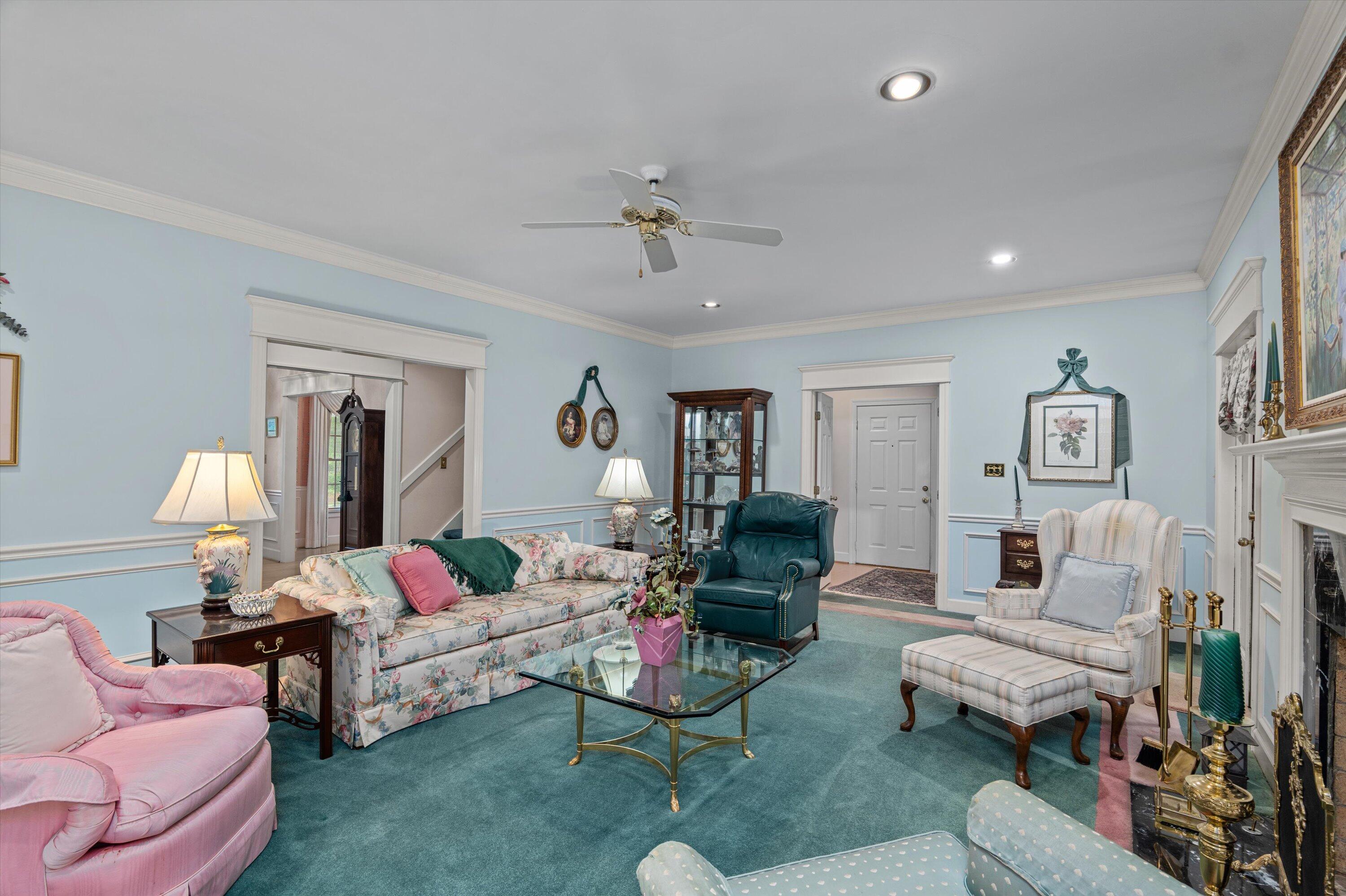 714 Jones Creek