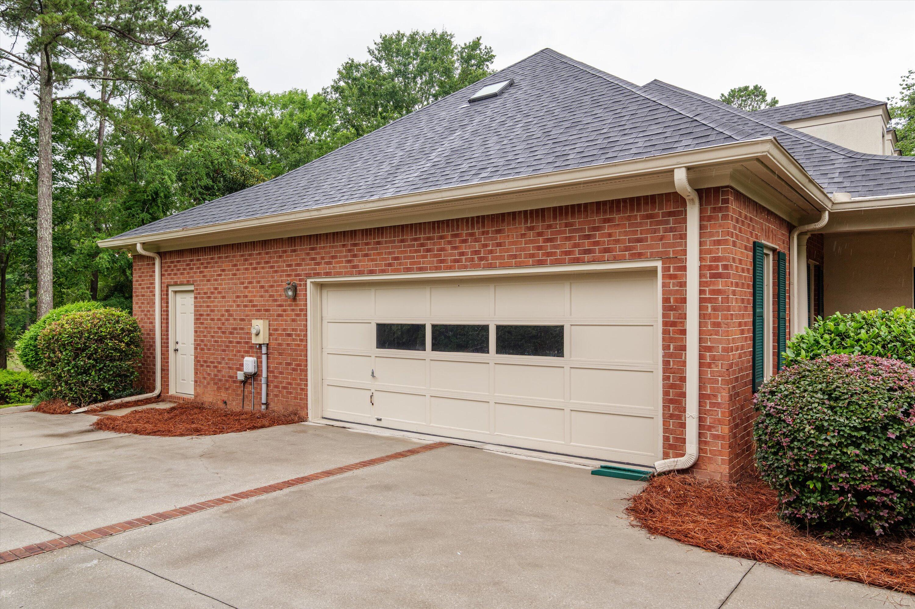 714 Jones Creek