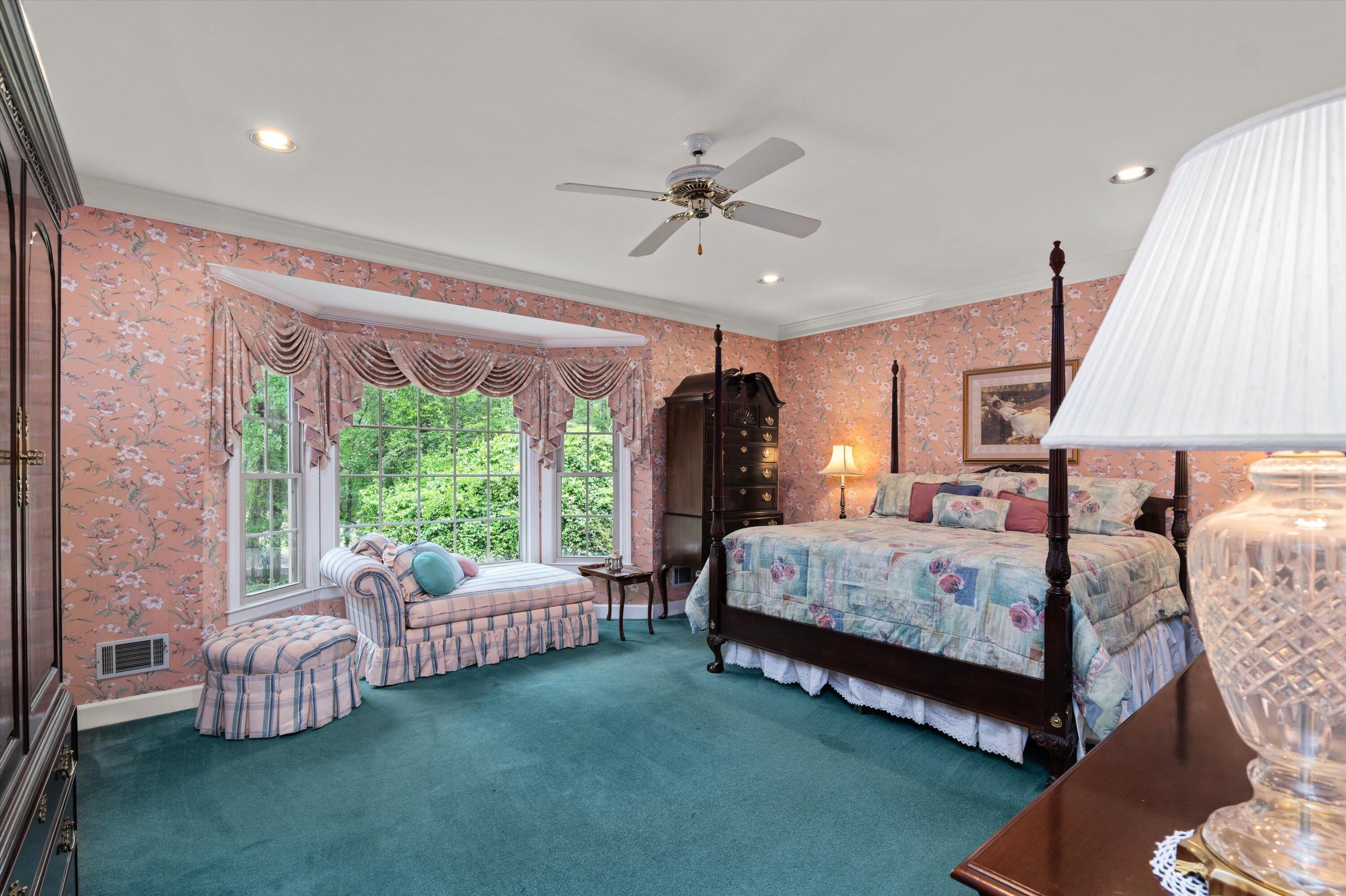 714 Jones Creek