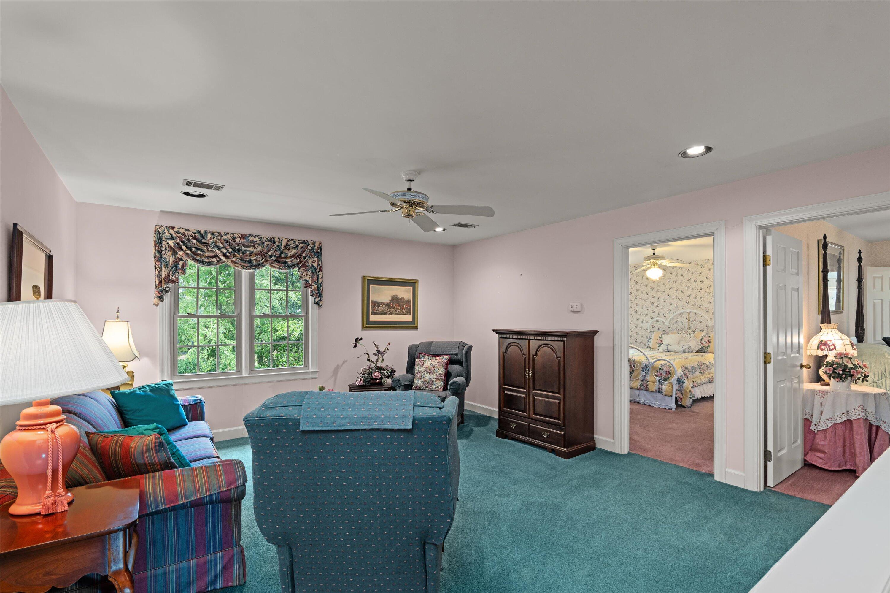 714 Jones Creek