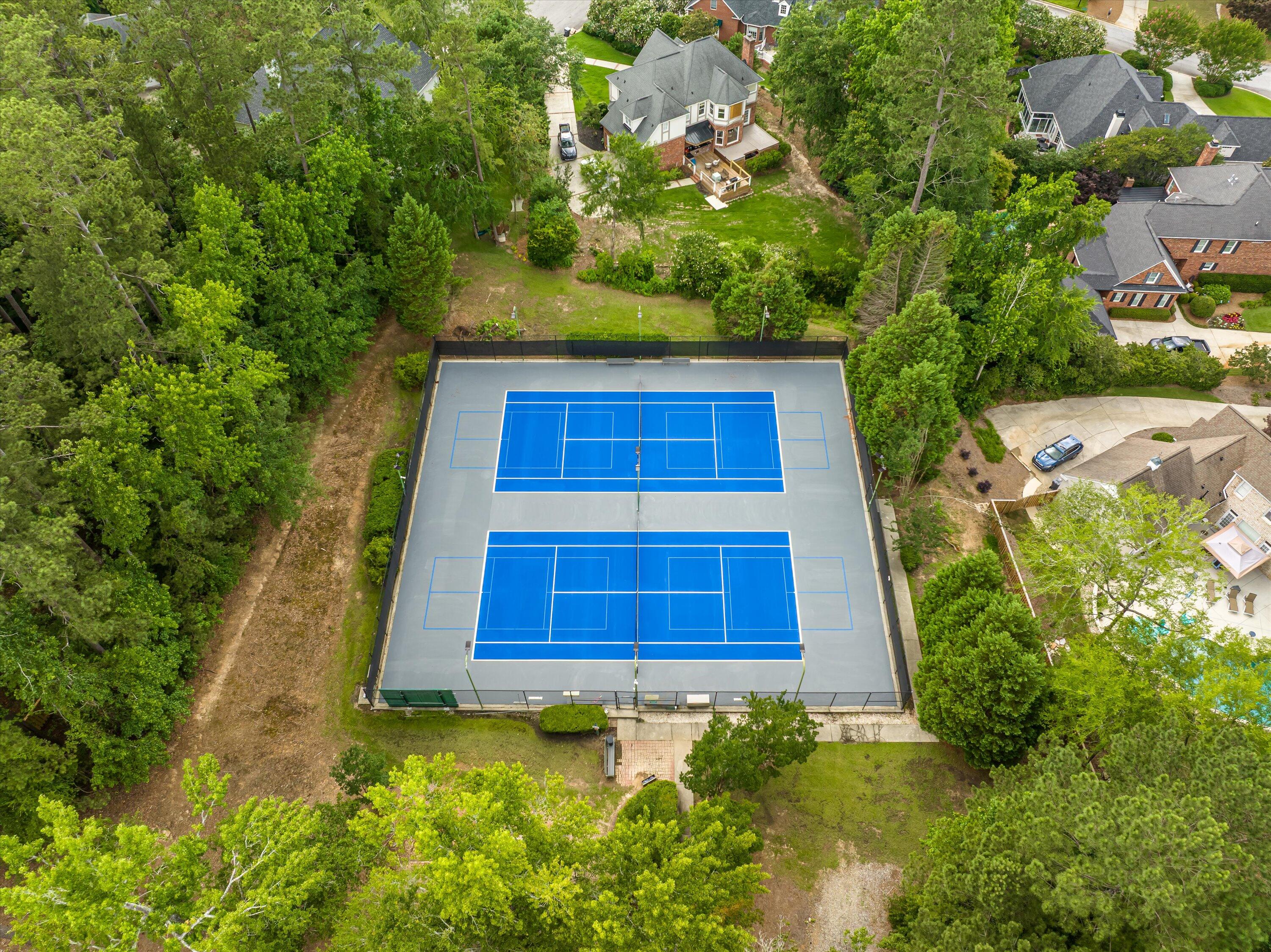 714 Jones Creek