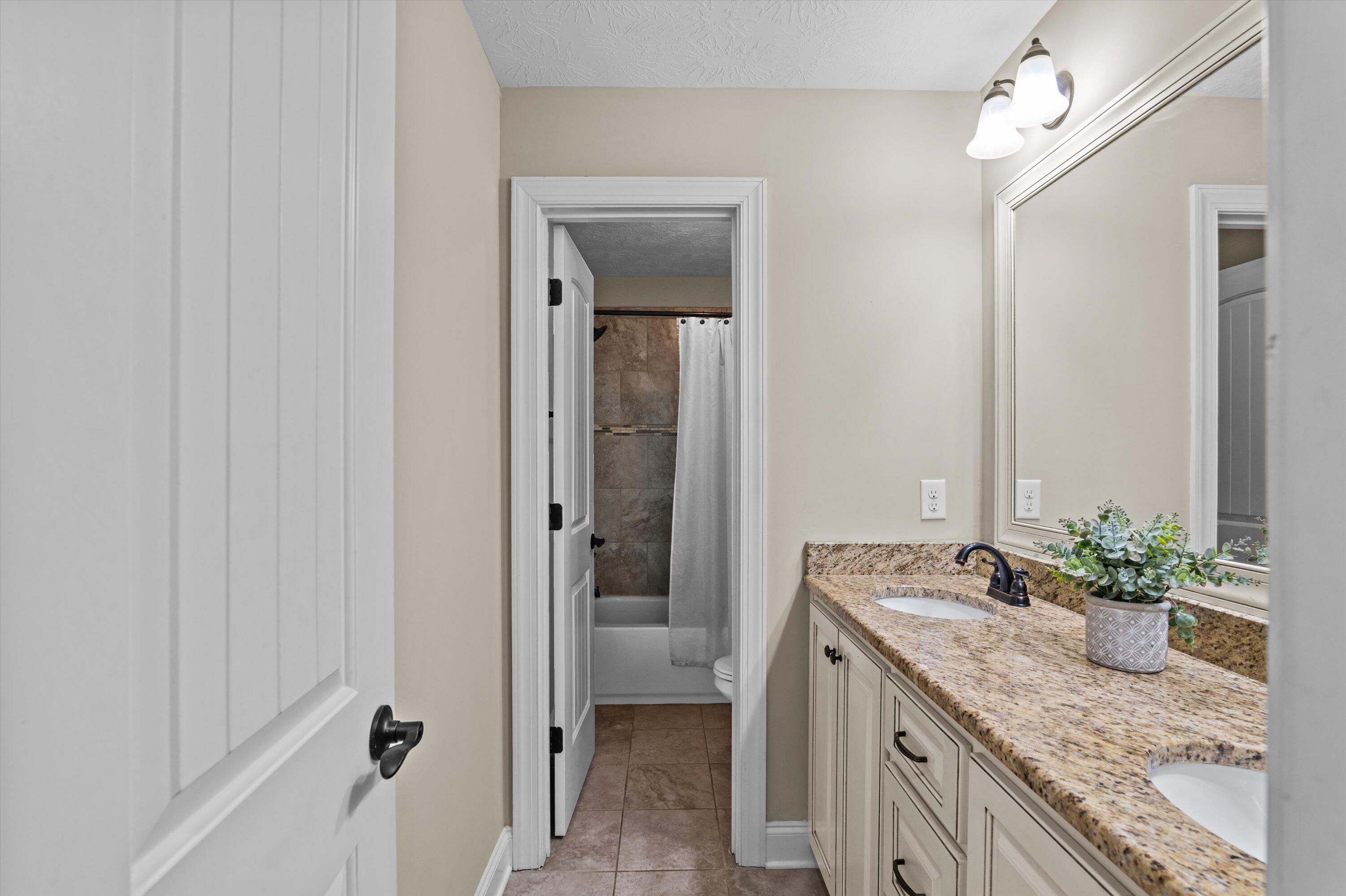 218 Sunbury Drive