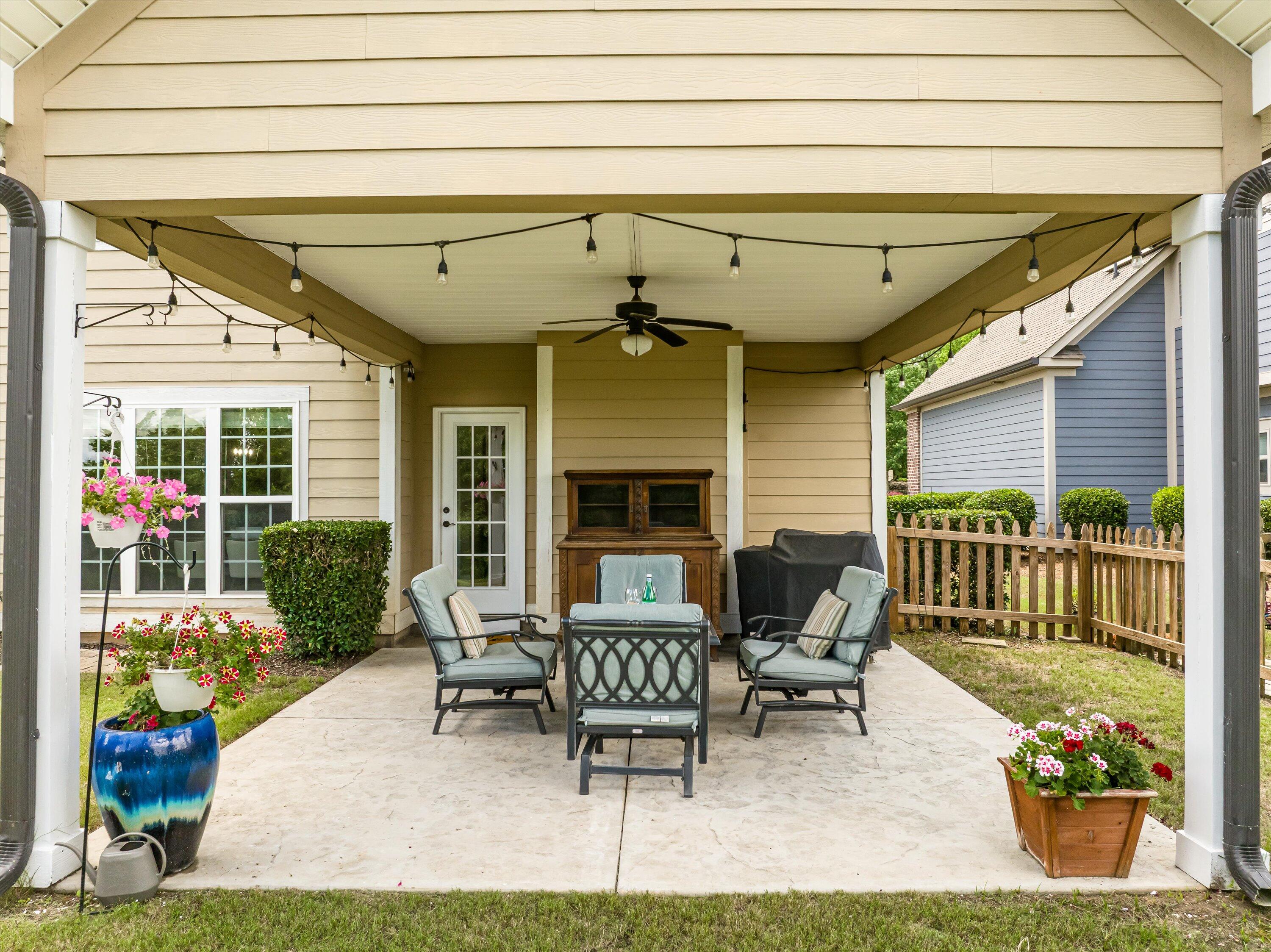 218 Sunbury Drive
