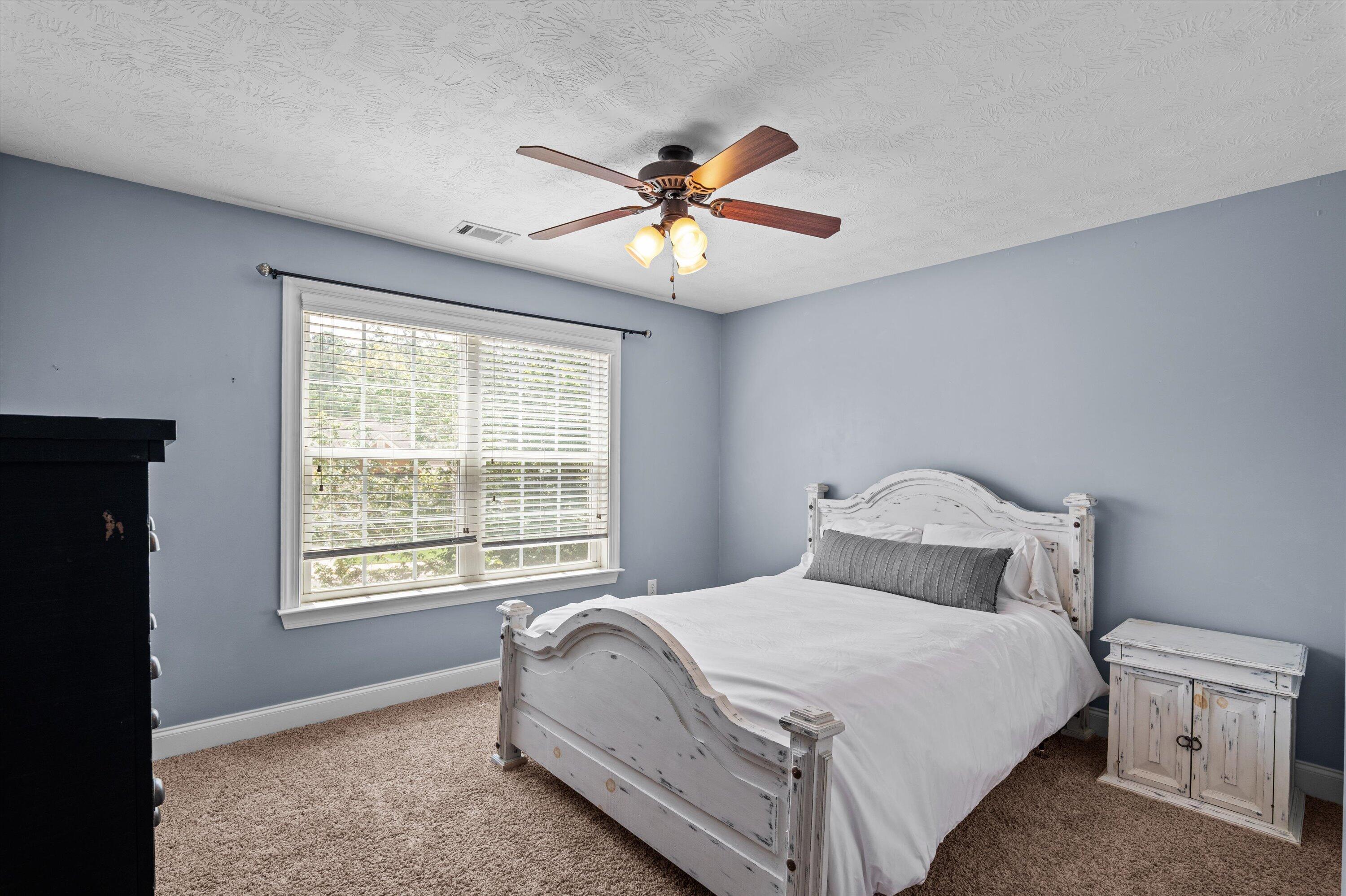 218 Sunbury Drive