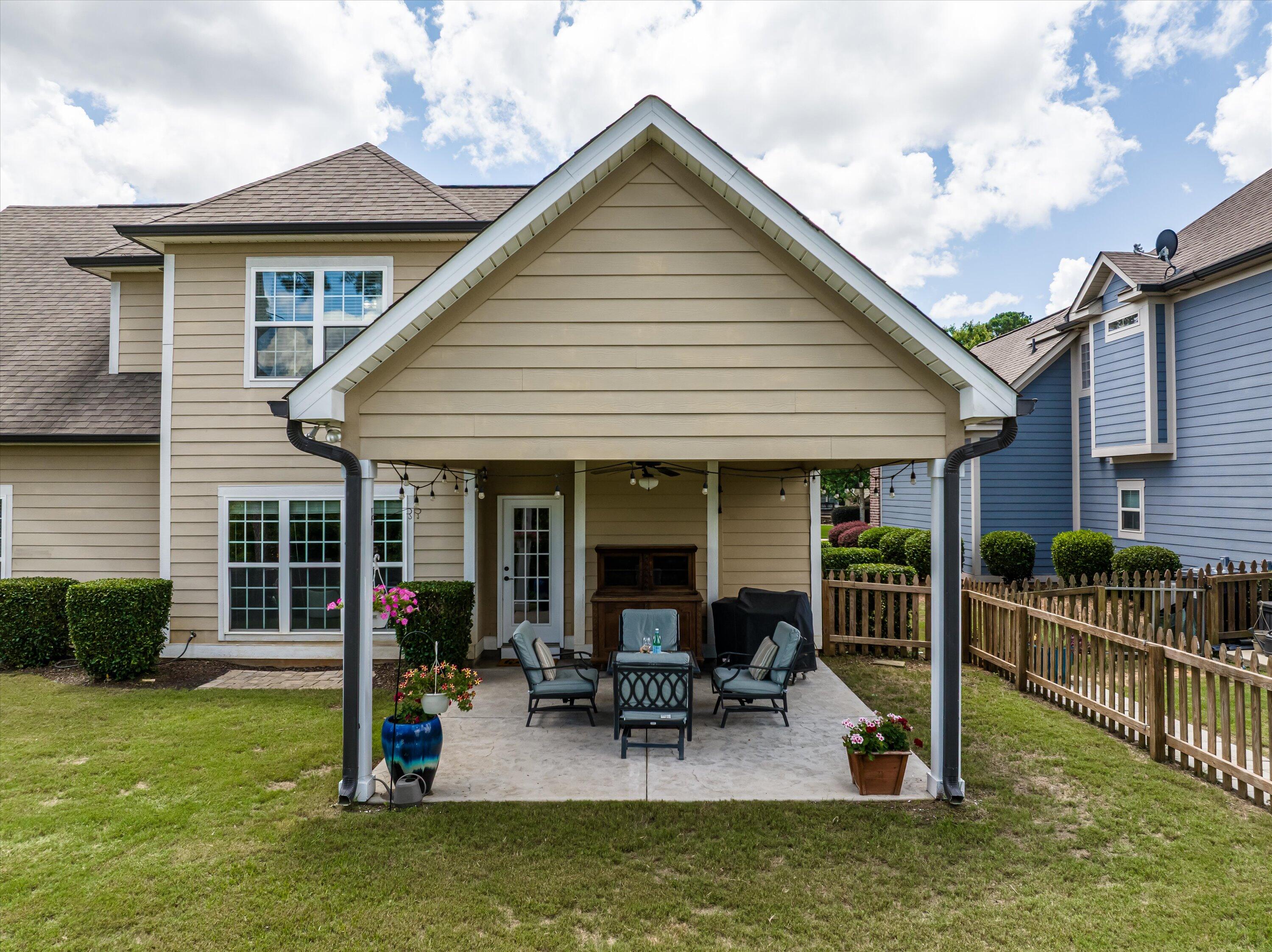 218 Sunbury Drive