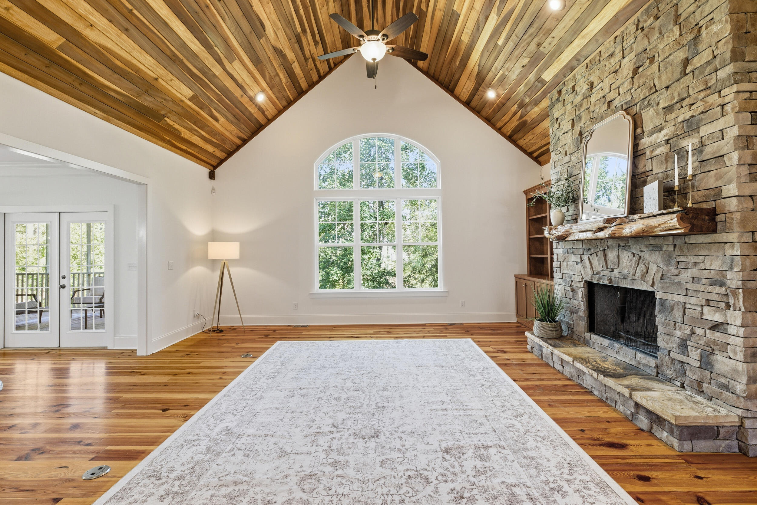 3808 Blue Springs Trace