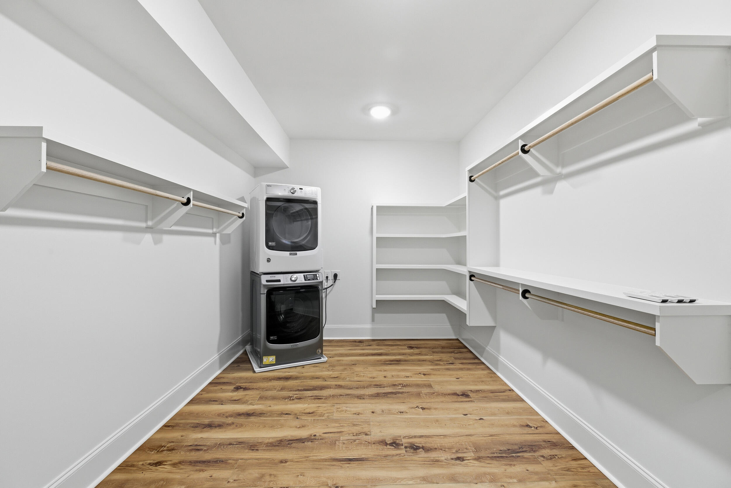 3808 Blue Springs Trace