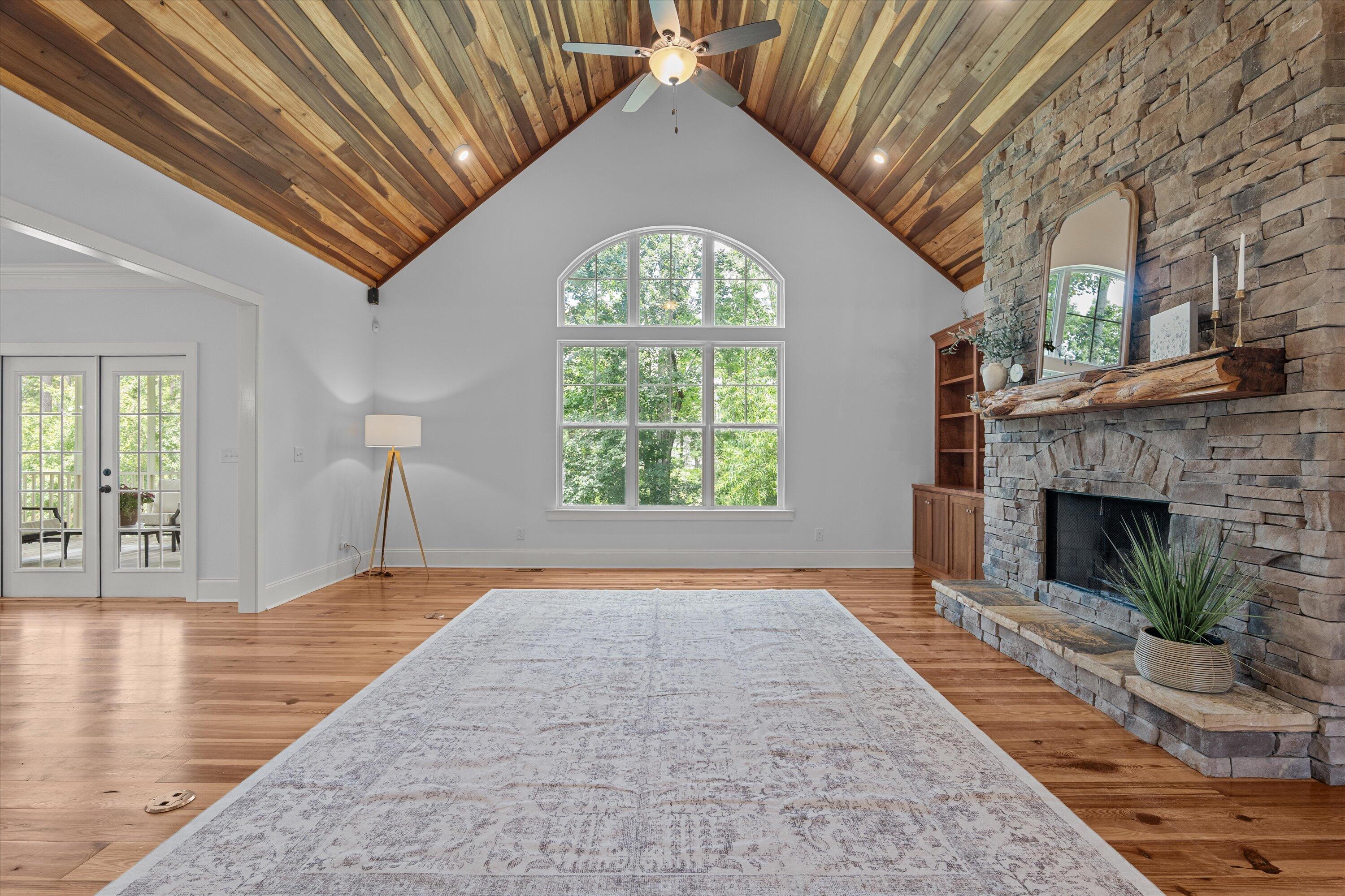 3808 Blue Springs Trace