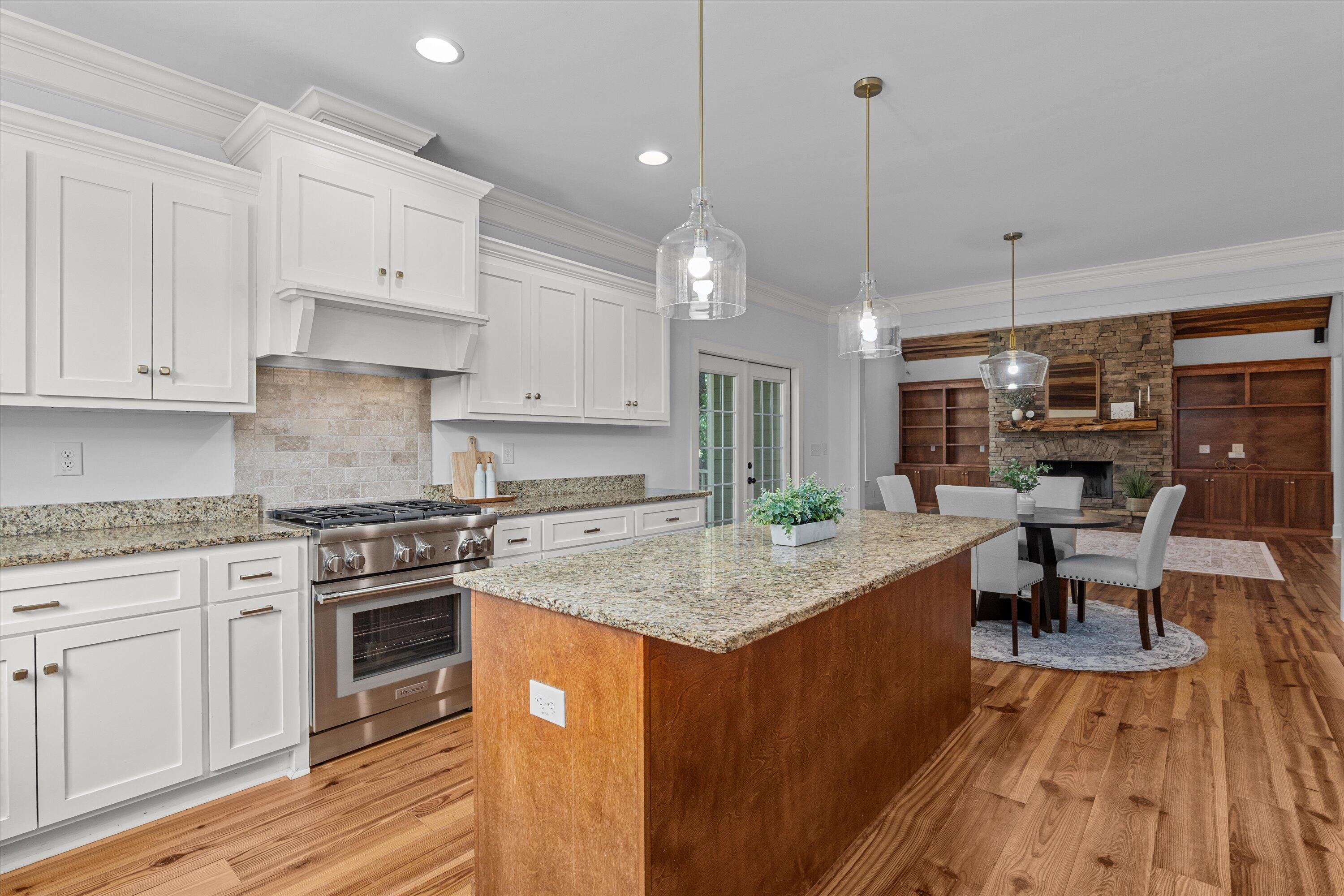 3808 Blue Springs Trace