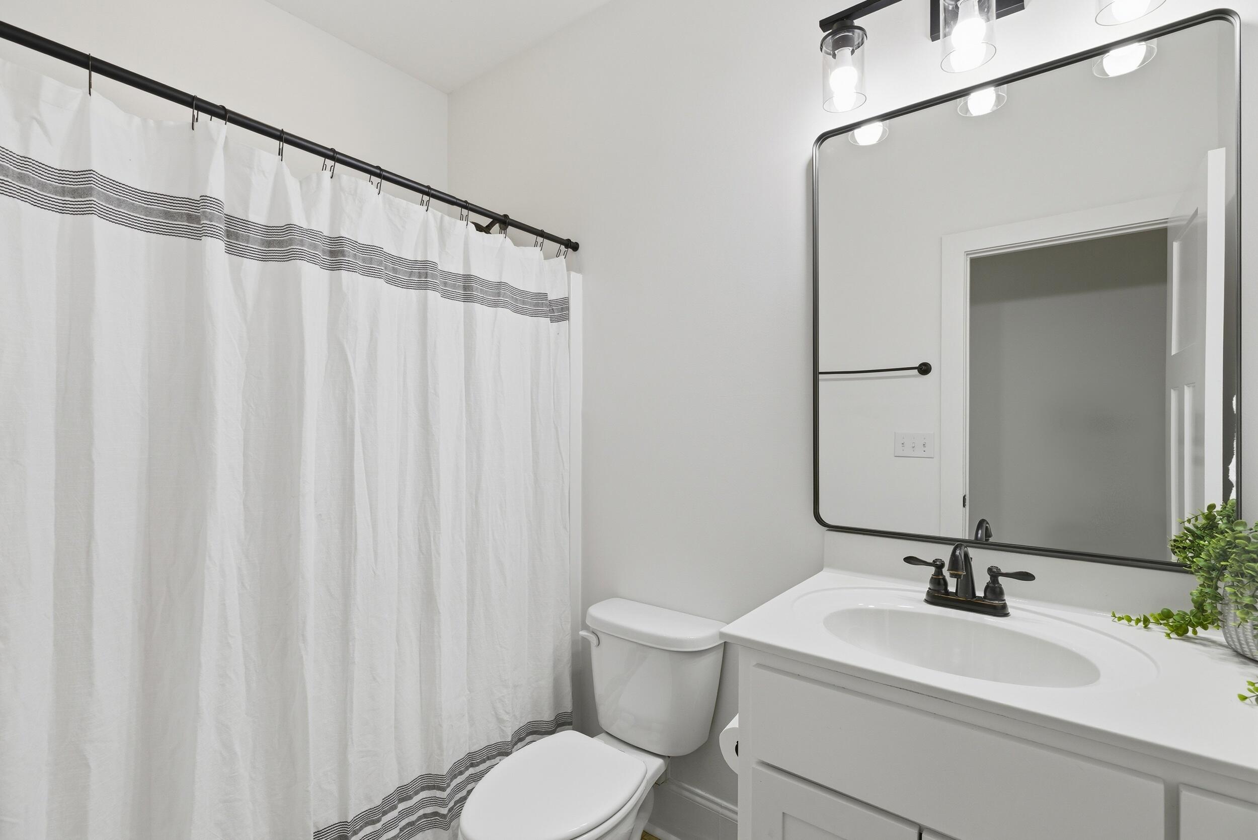 3808 Blue Springs Trace