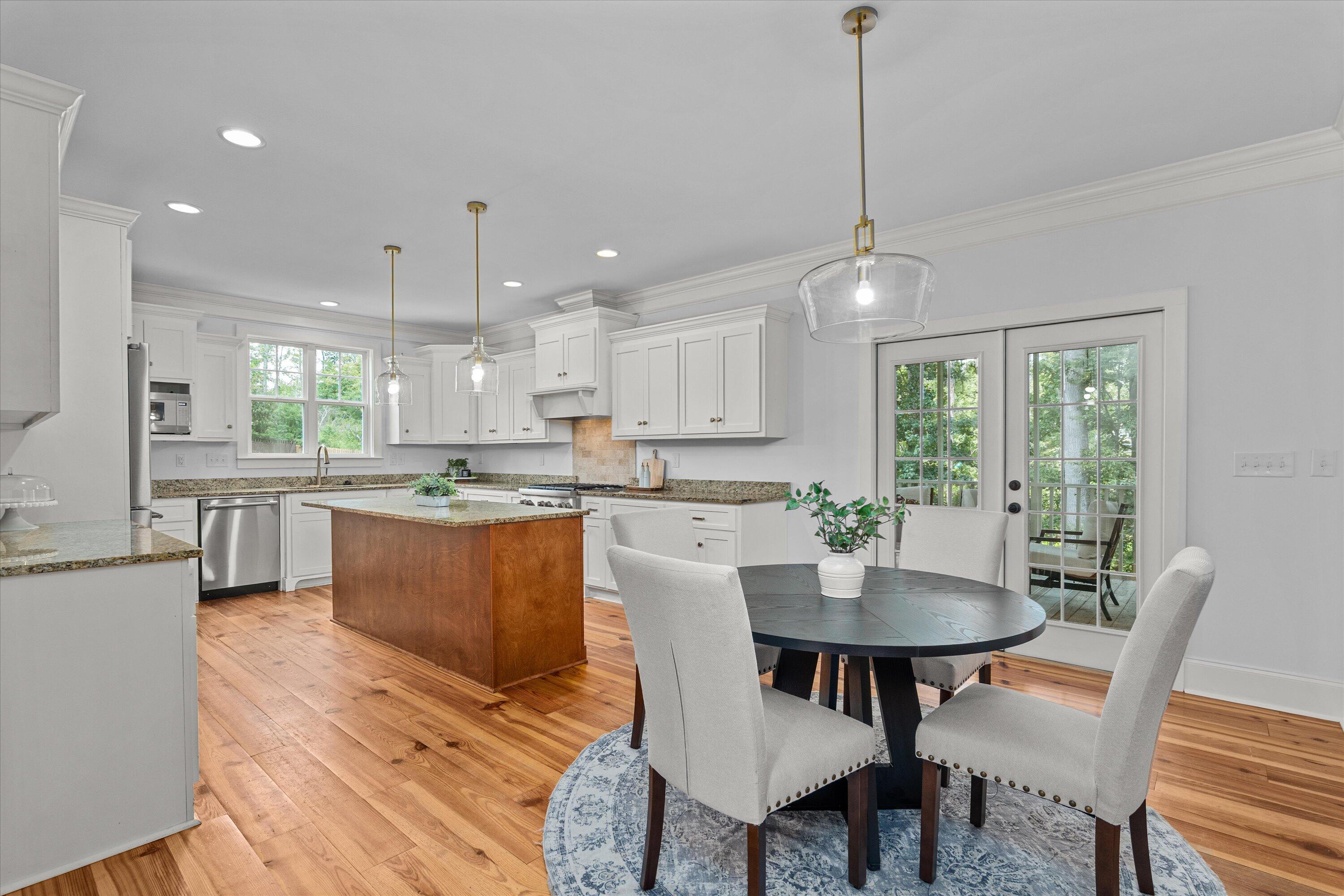 3808 Blue Springs Trace