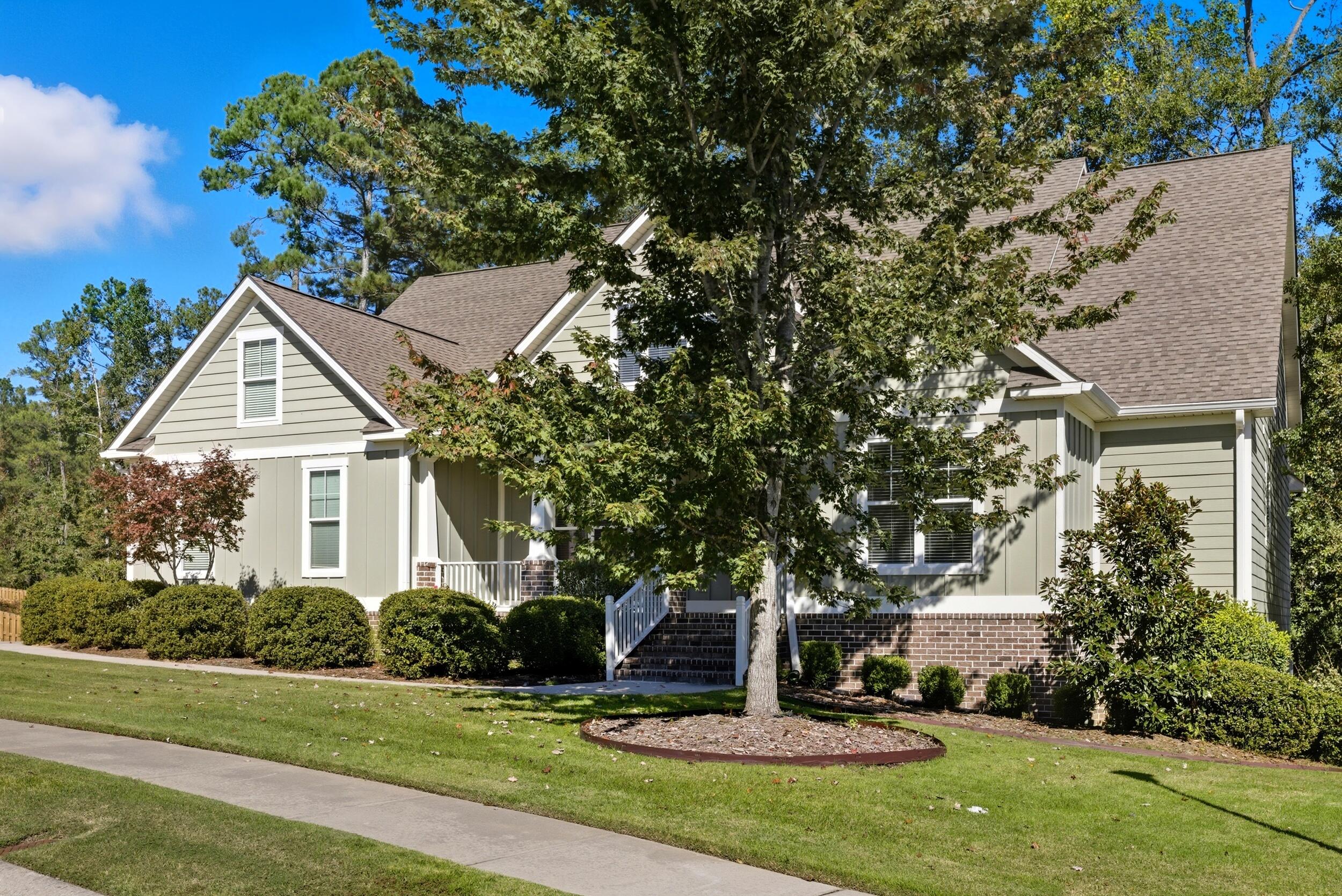 3808 Blue Springs Trace