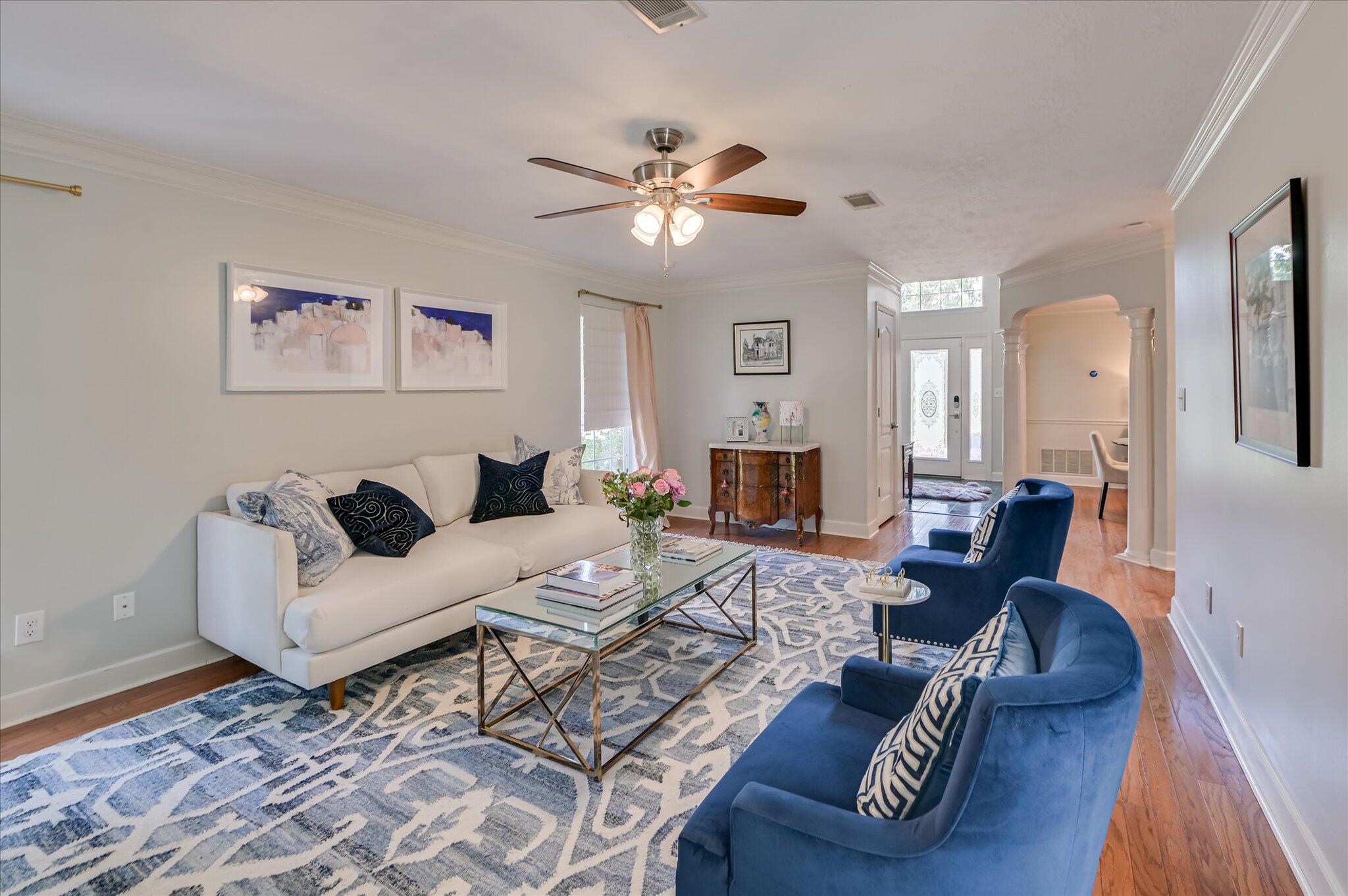 528 Oak Brook Drive