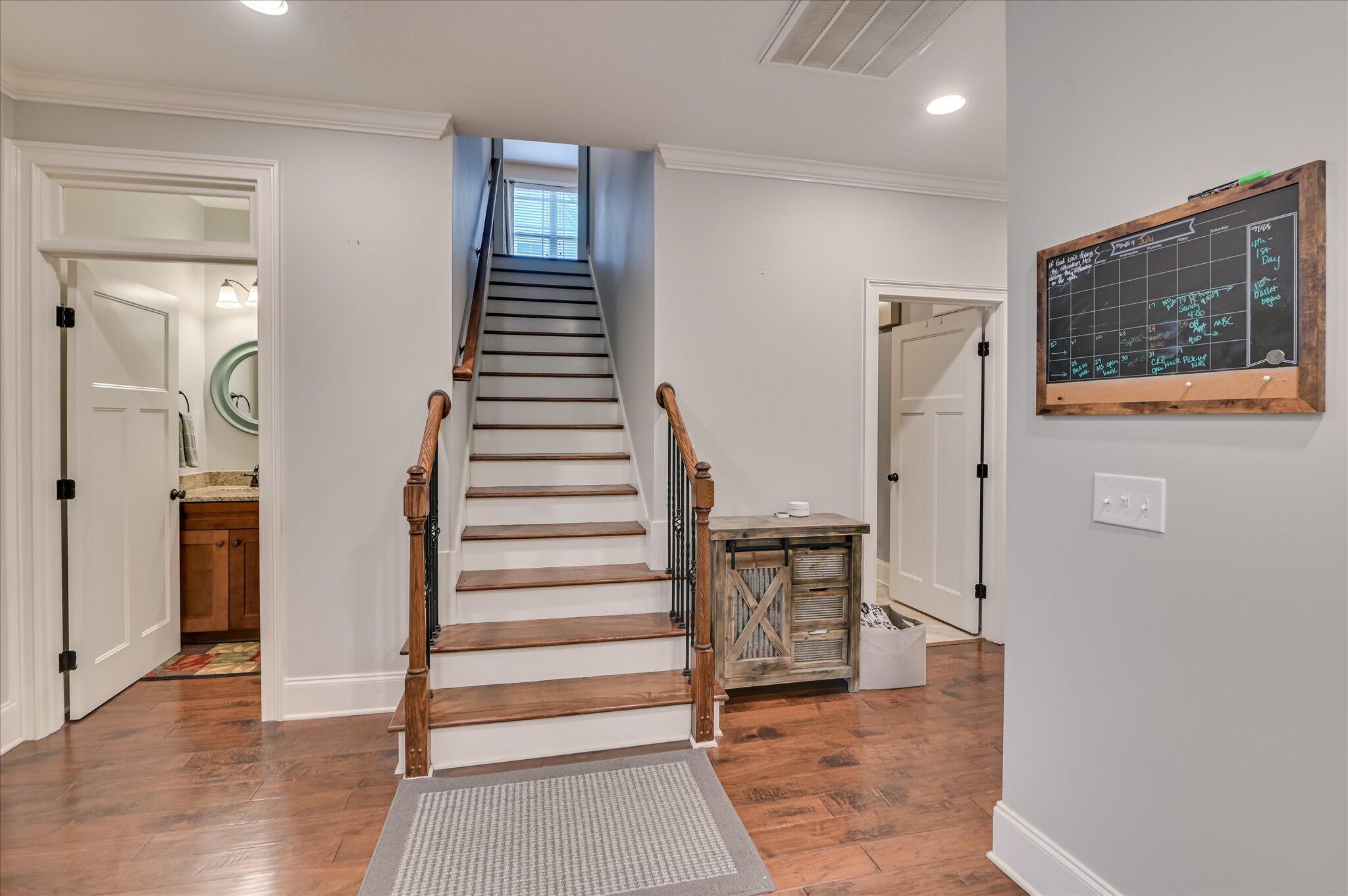 511 Fort Augusta Street