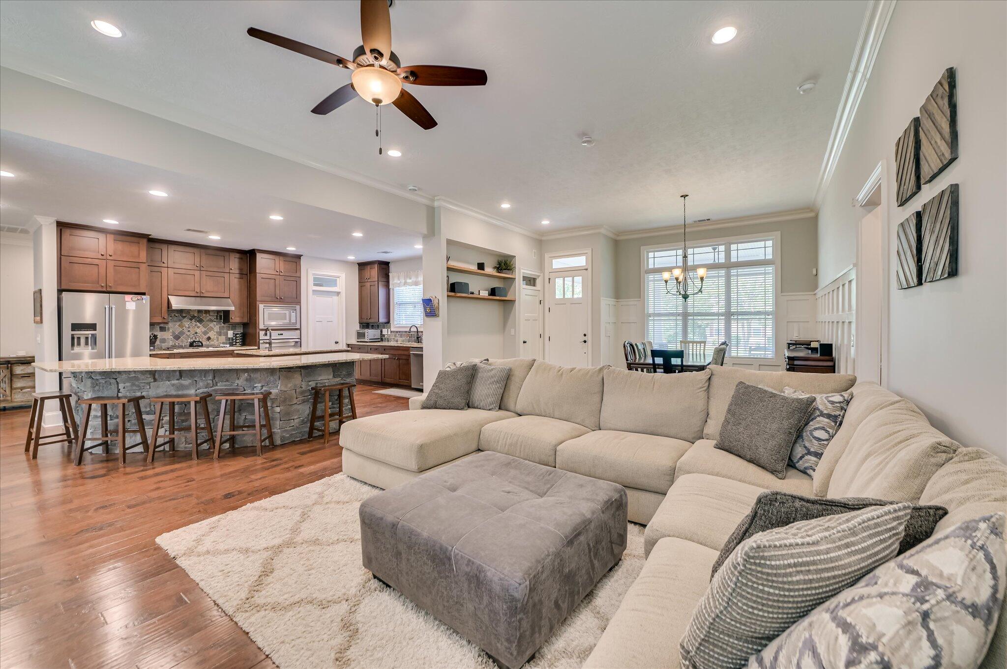 511 Fort Augusta Street