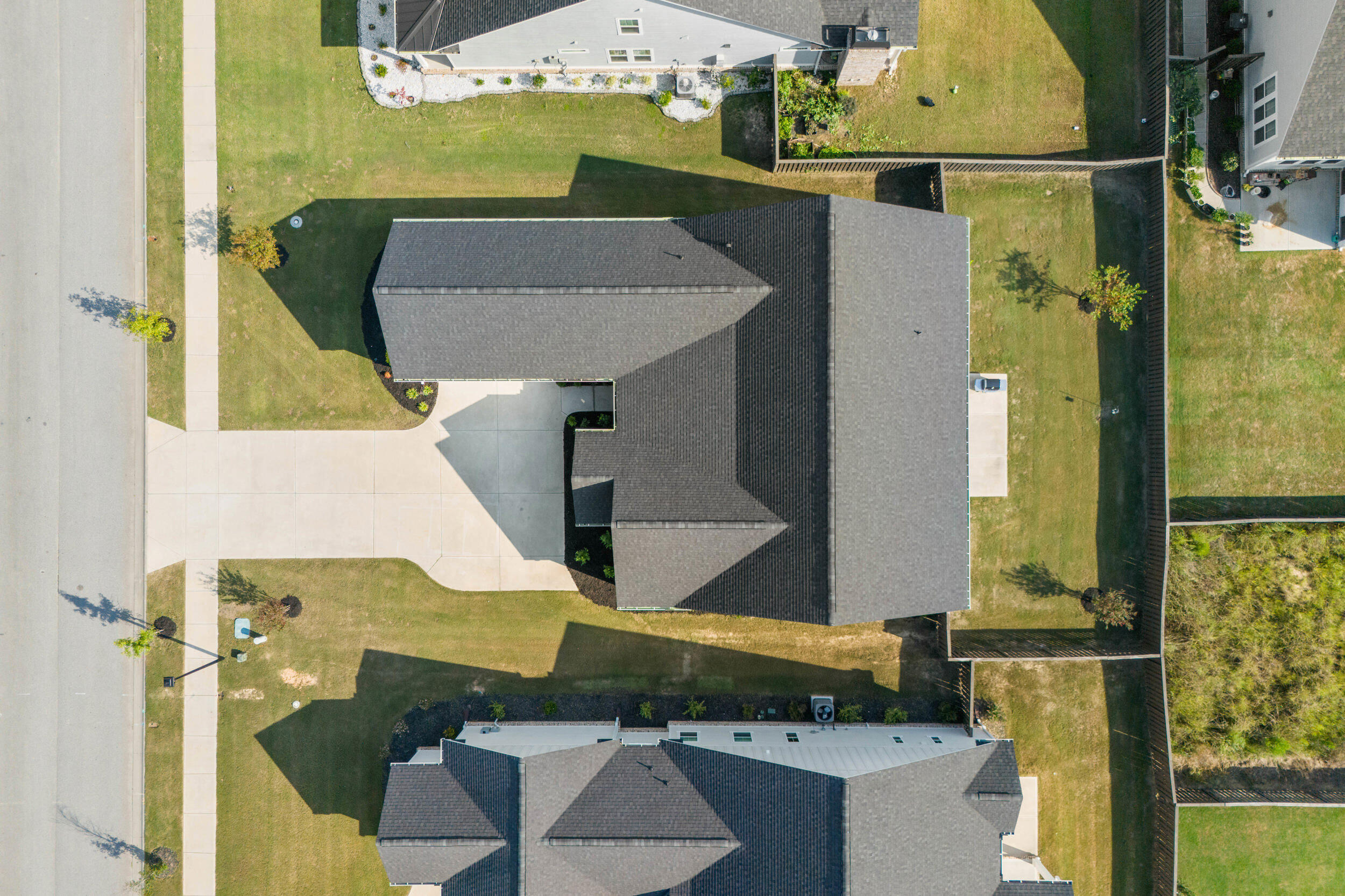 3024 Rosewood Drive