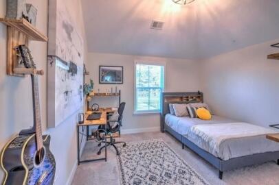 6057 Big Pond Trail