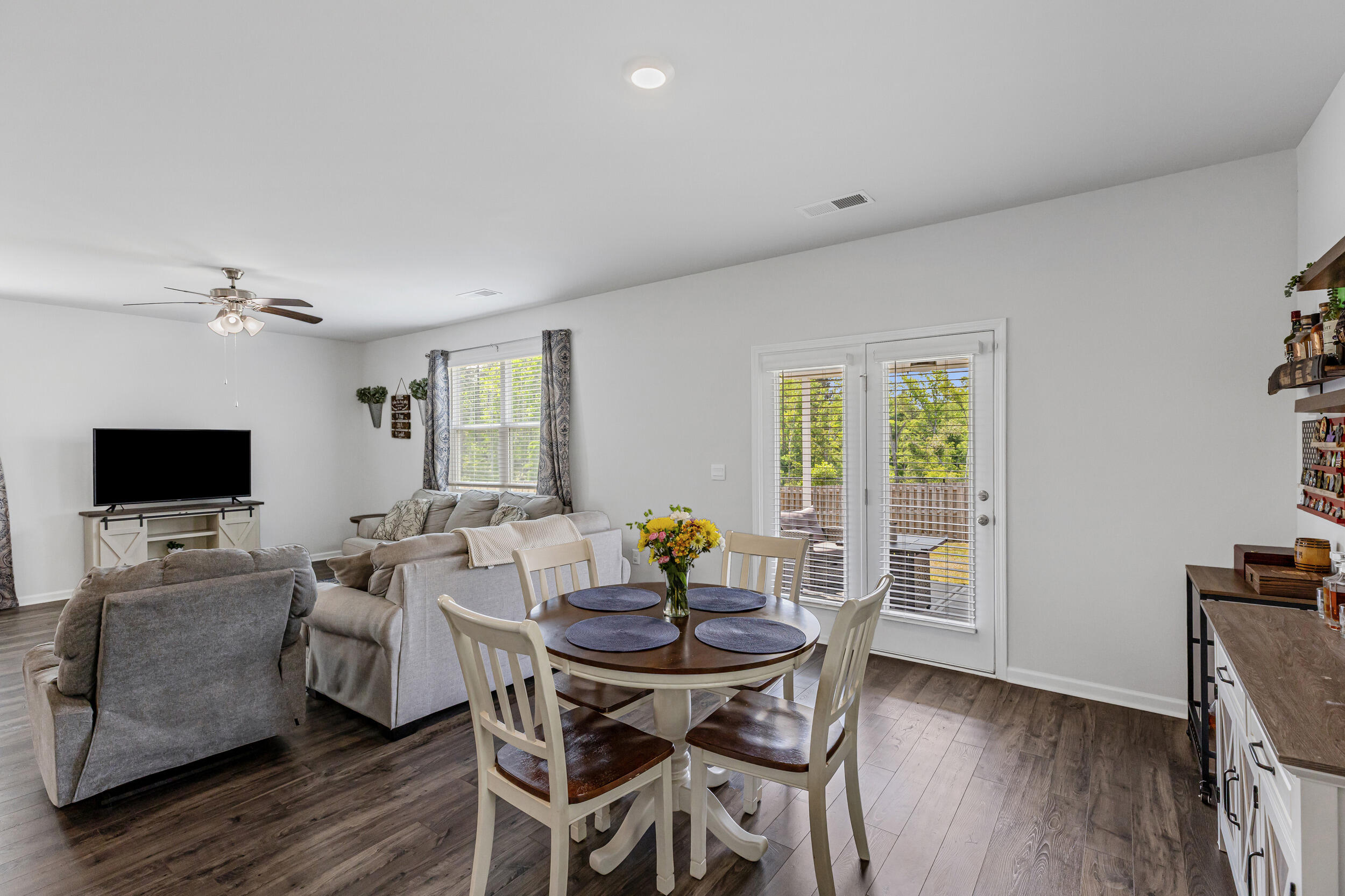 1166 Button Buck Lane