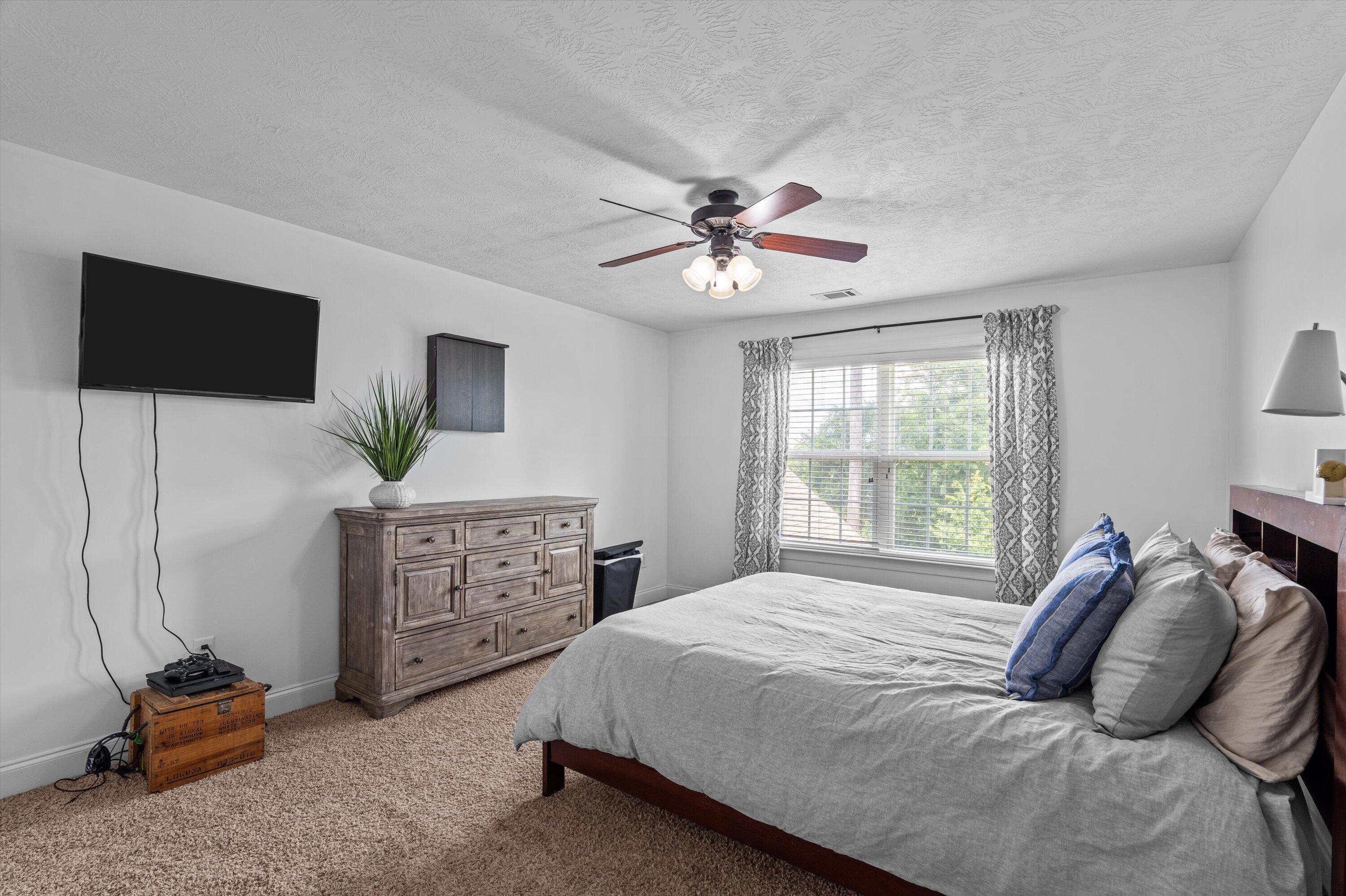 218 Sunbury Drive