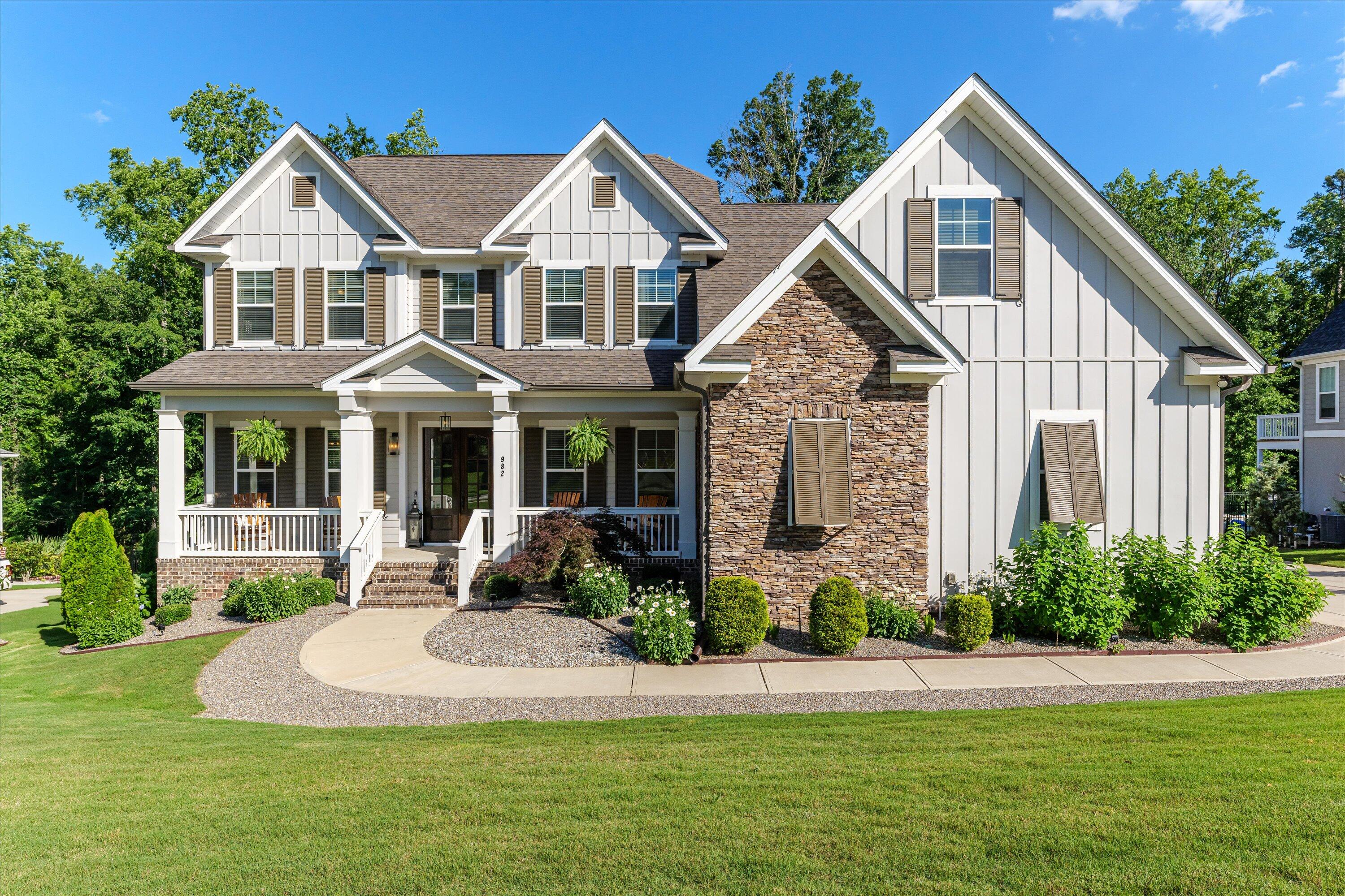 982 Bartram Ridge