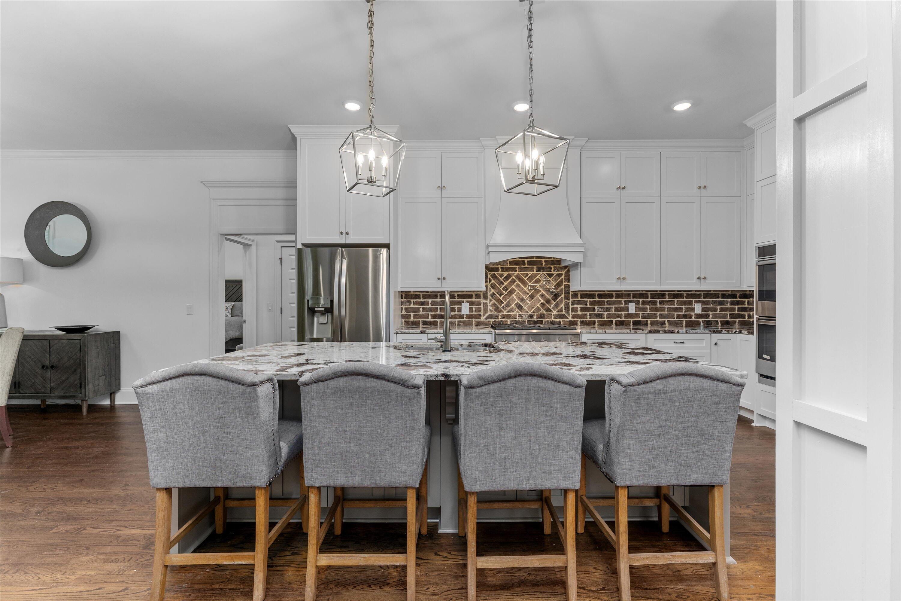 982 Bartram Ridge