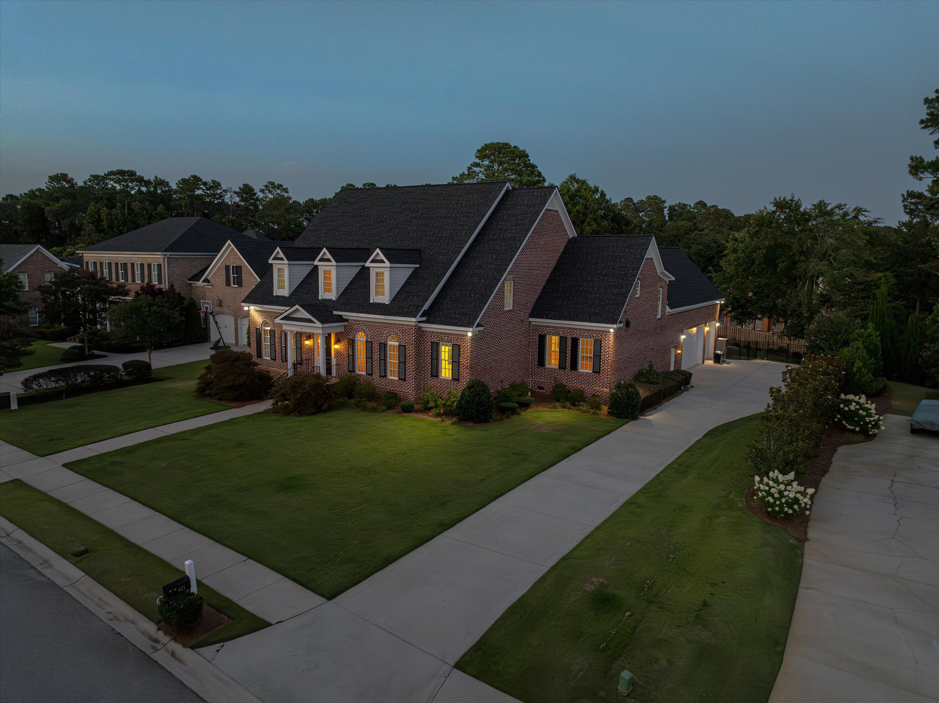 411 Headgate Drive