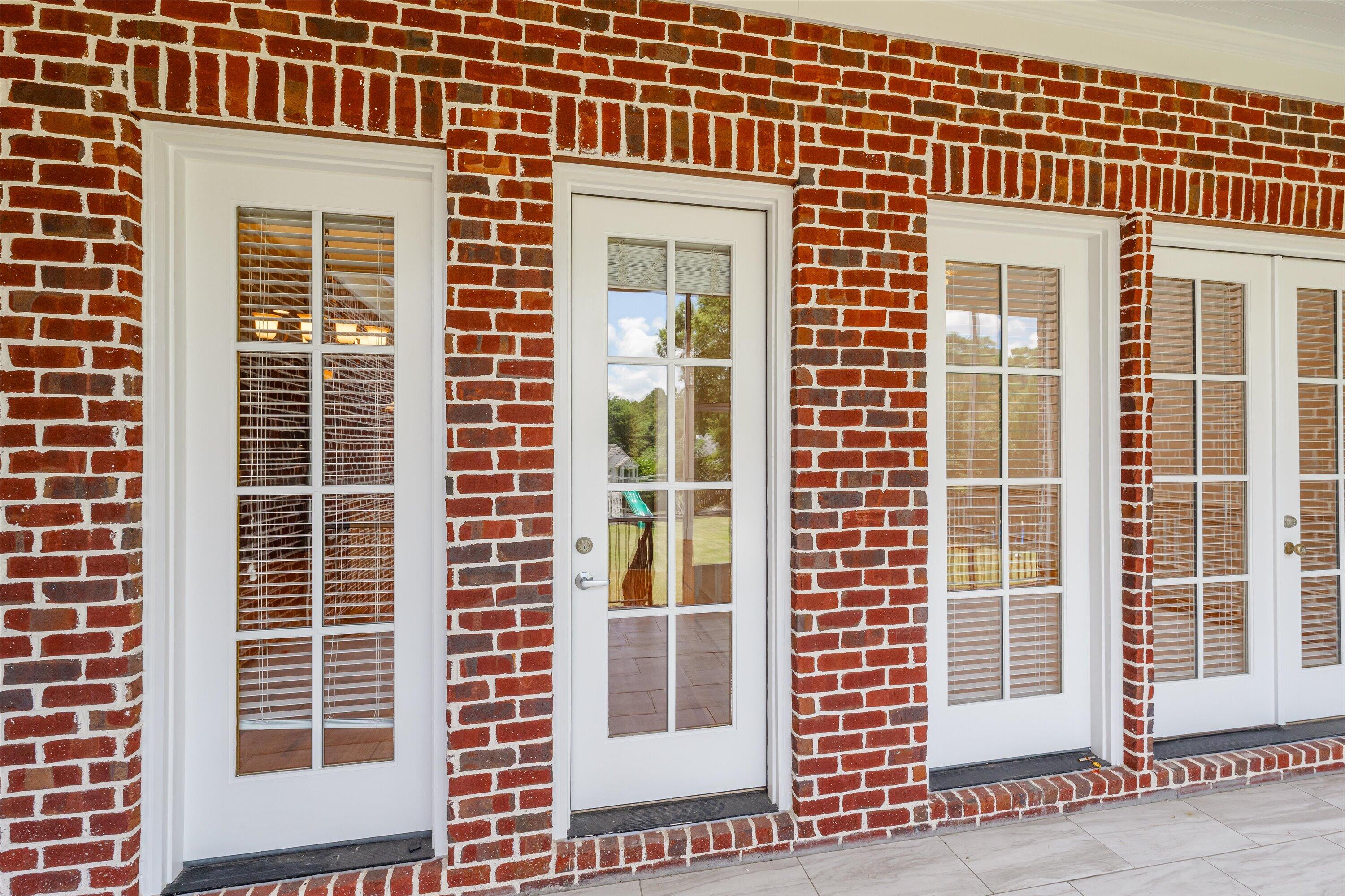 411 Headgate Drive