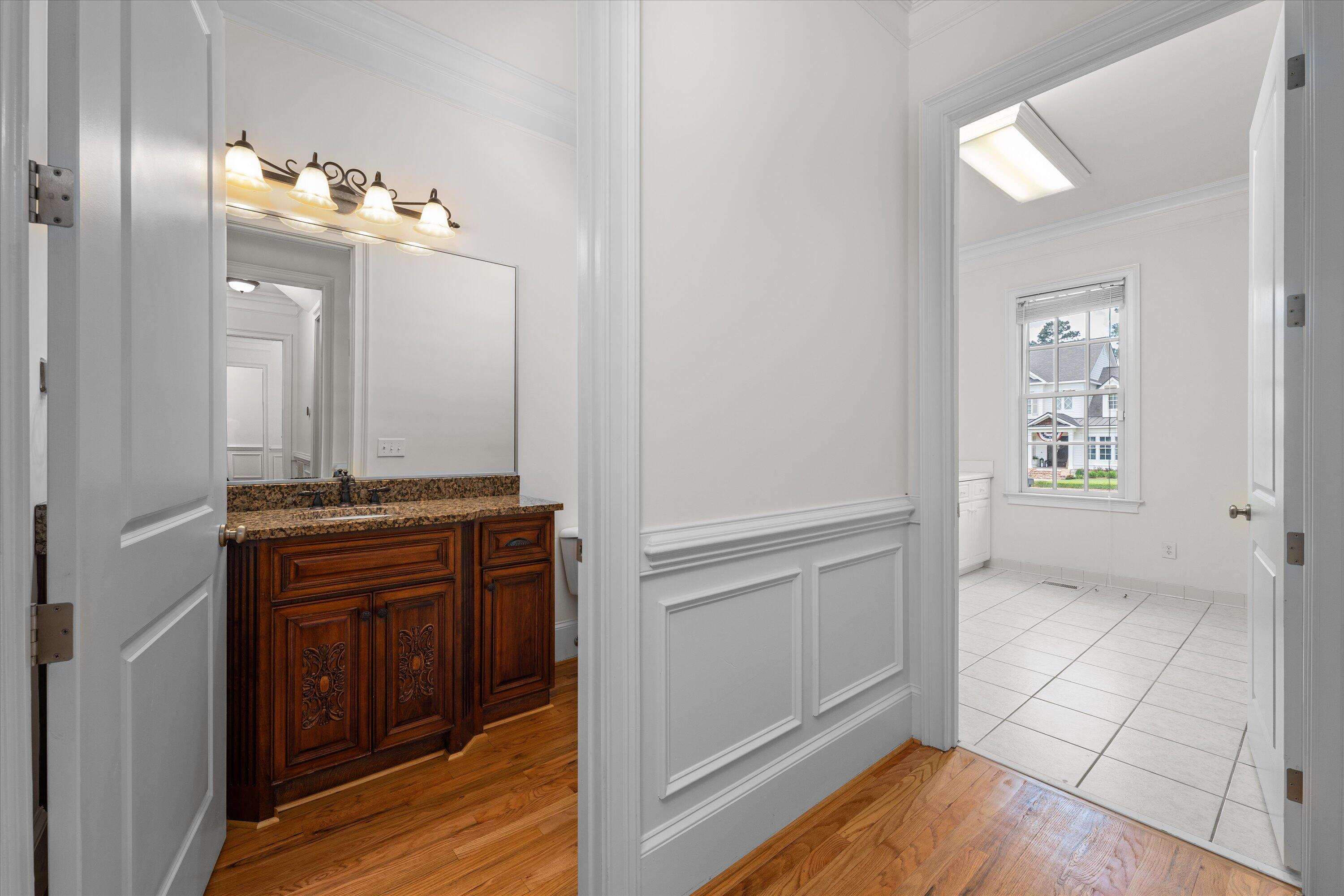 411 Headgate Drive