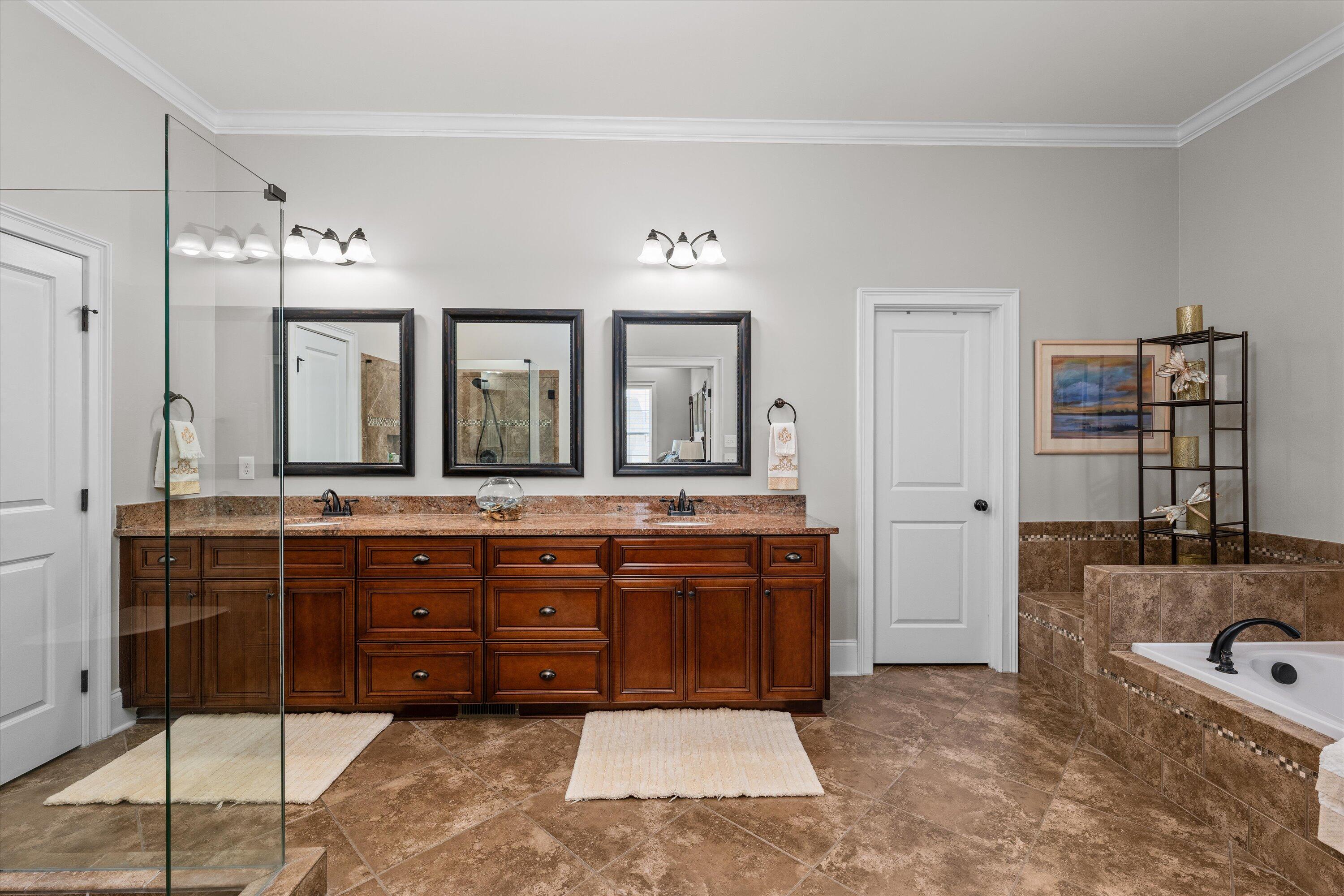 819 Long Cane Ridge