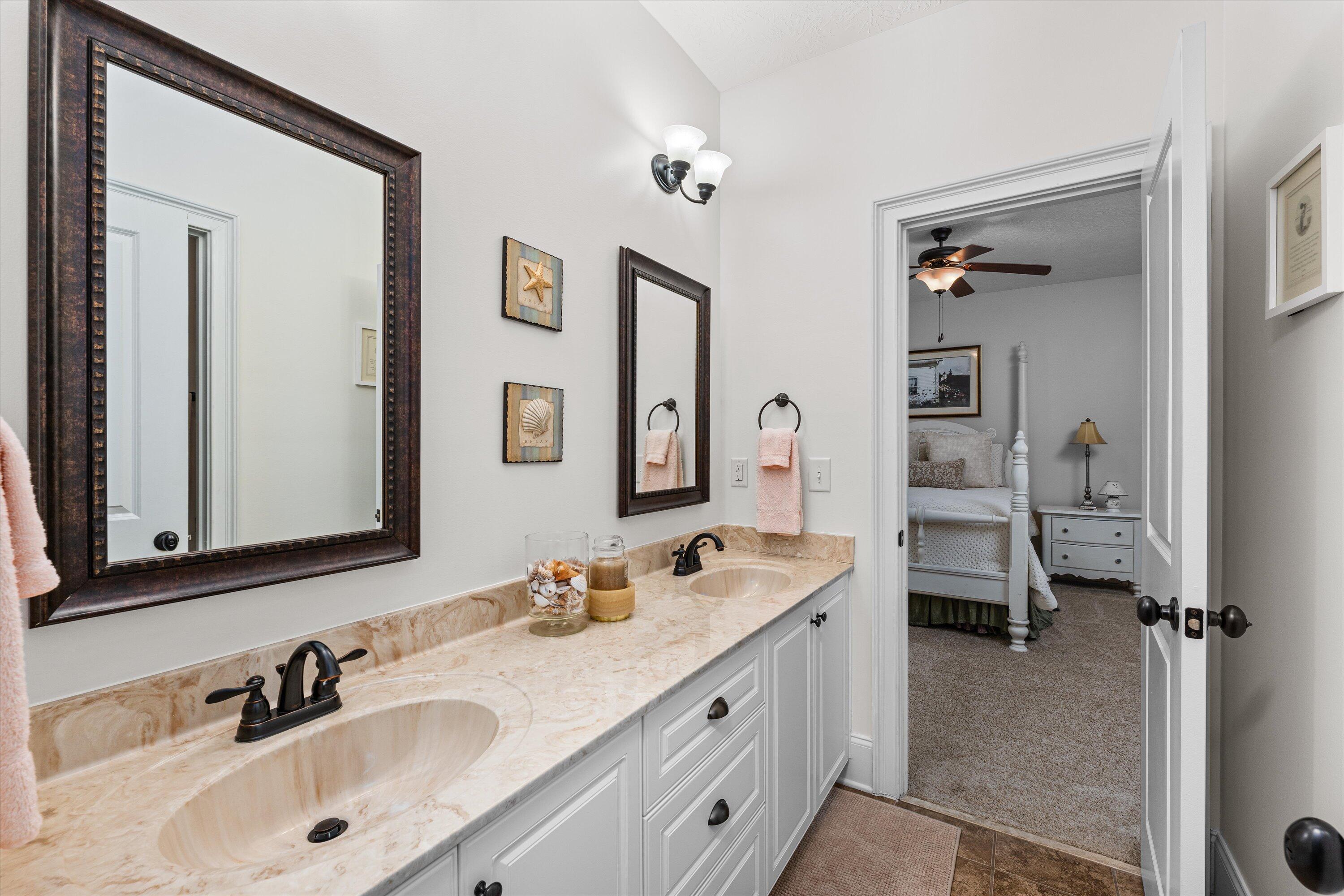 819 Long Cane Ridge