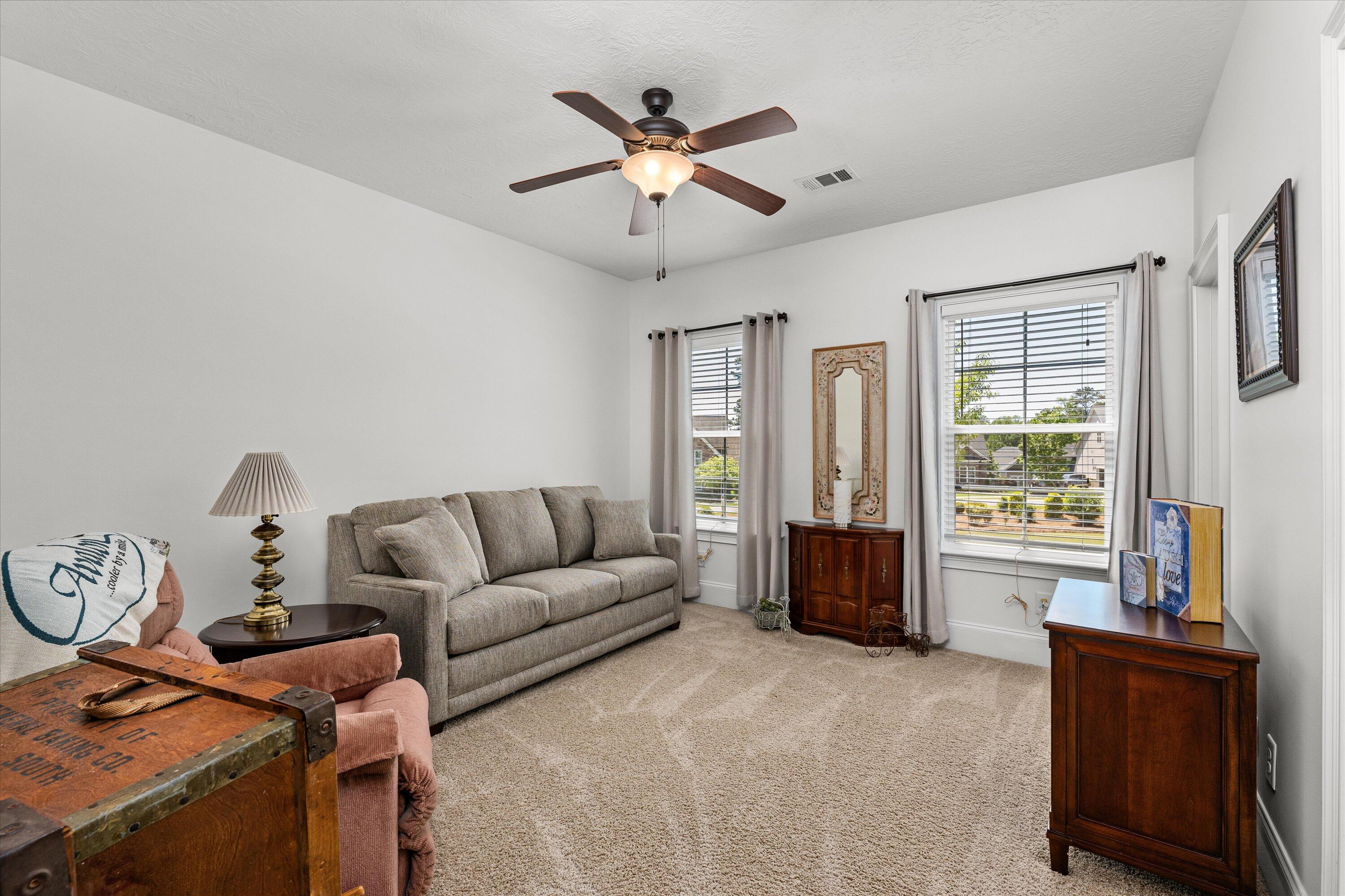 819 Long Cane Ridge