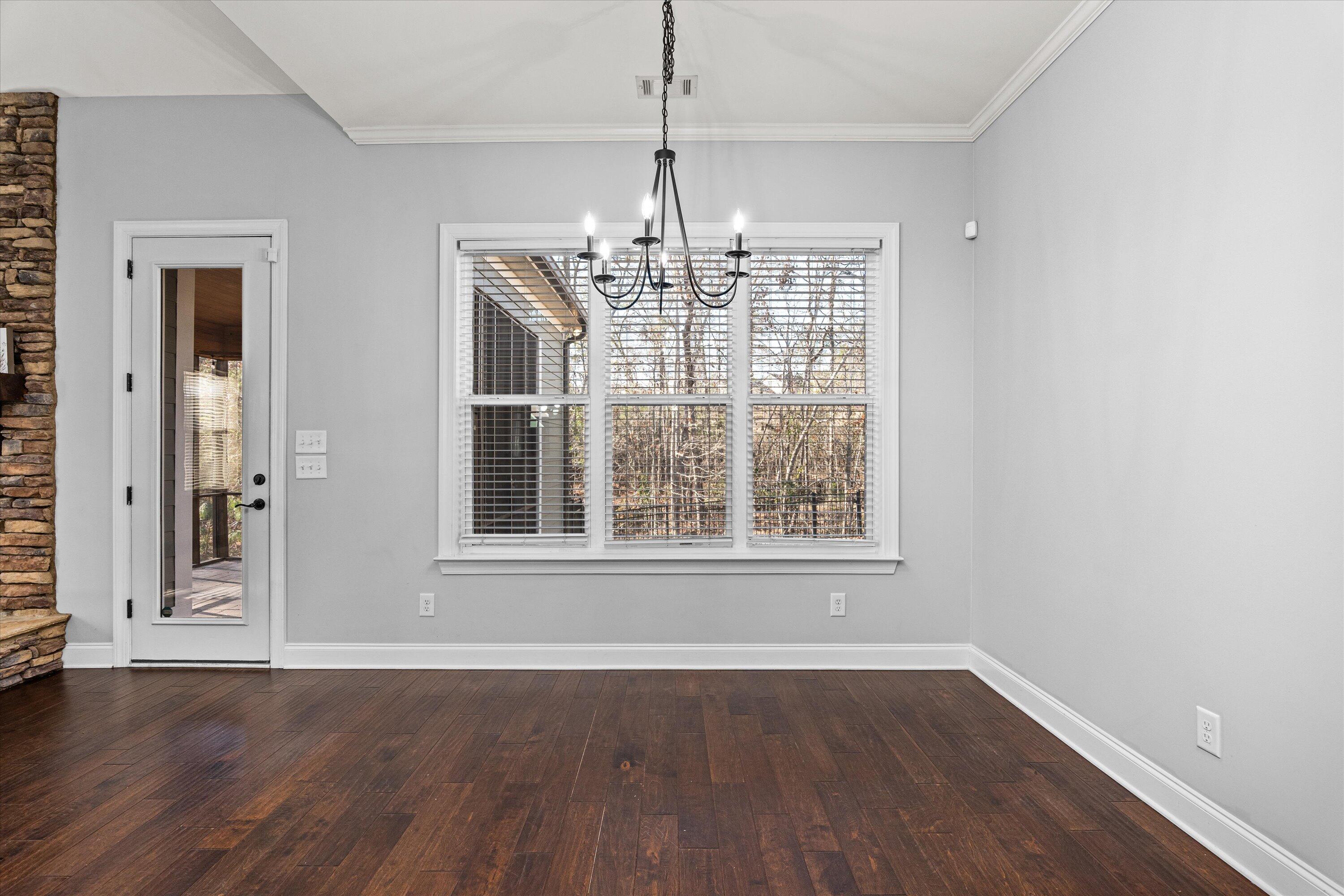 1008 Kalmia Circle