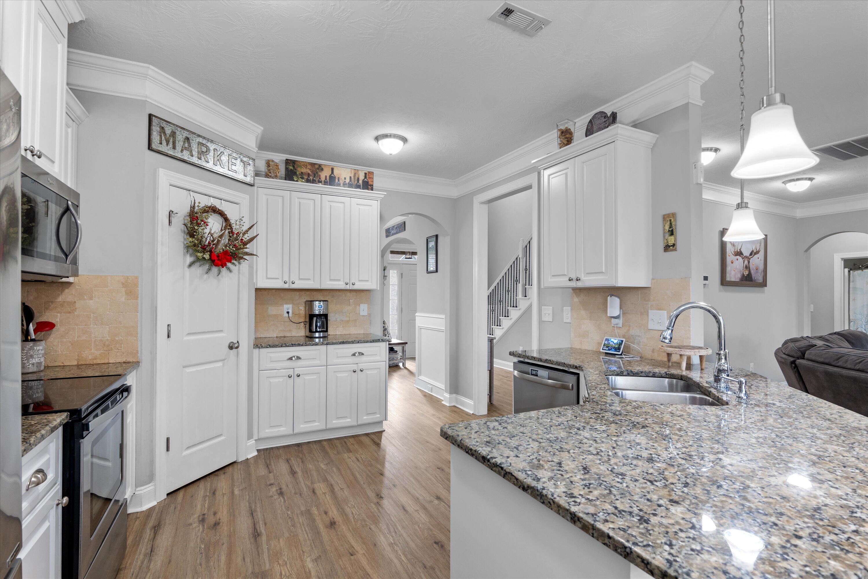 2511 Sunflower Drive