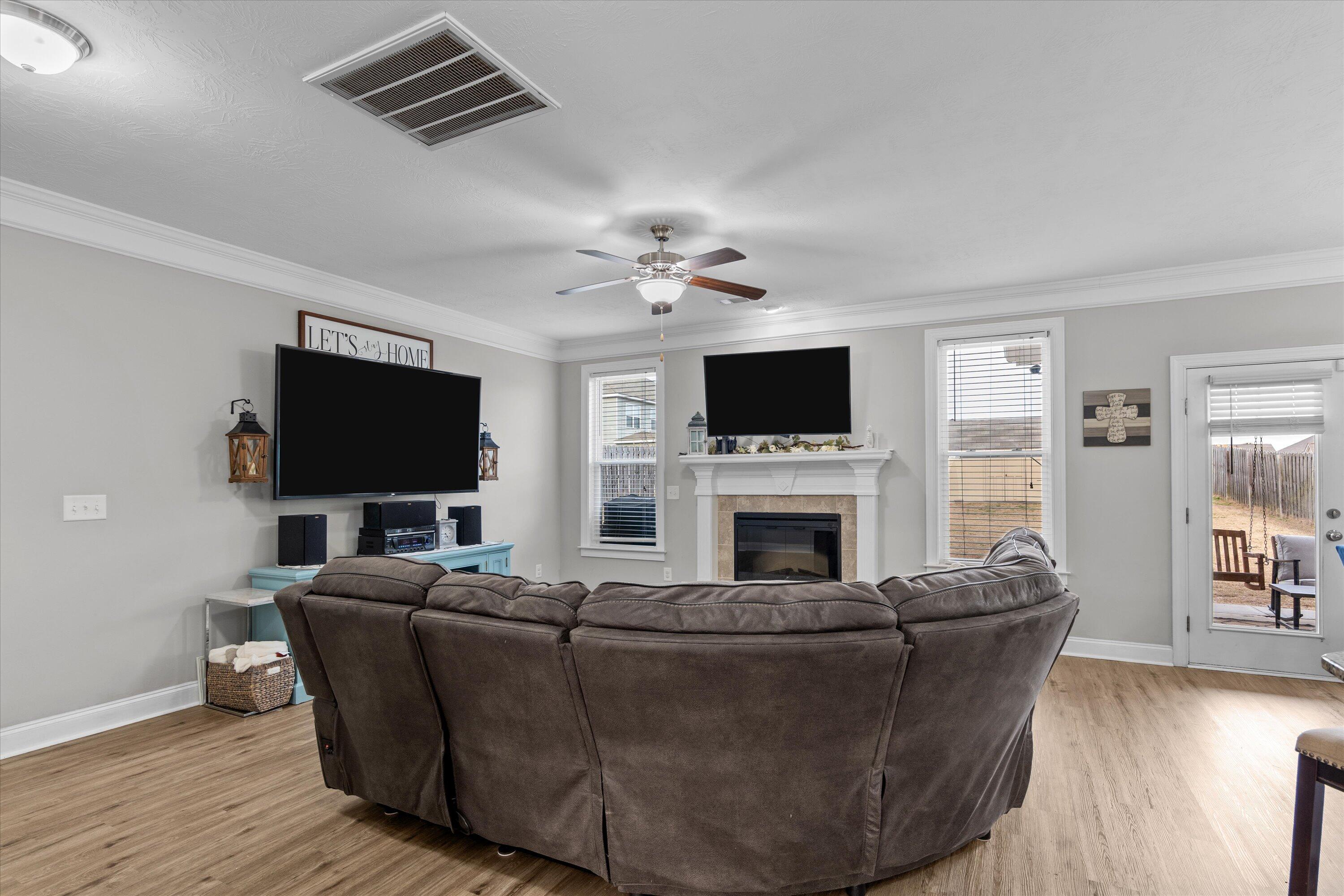 2511 Sunflower Drive