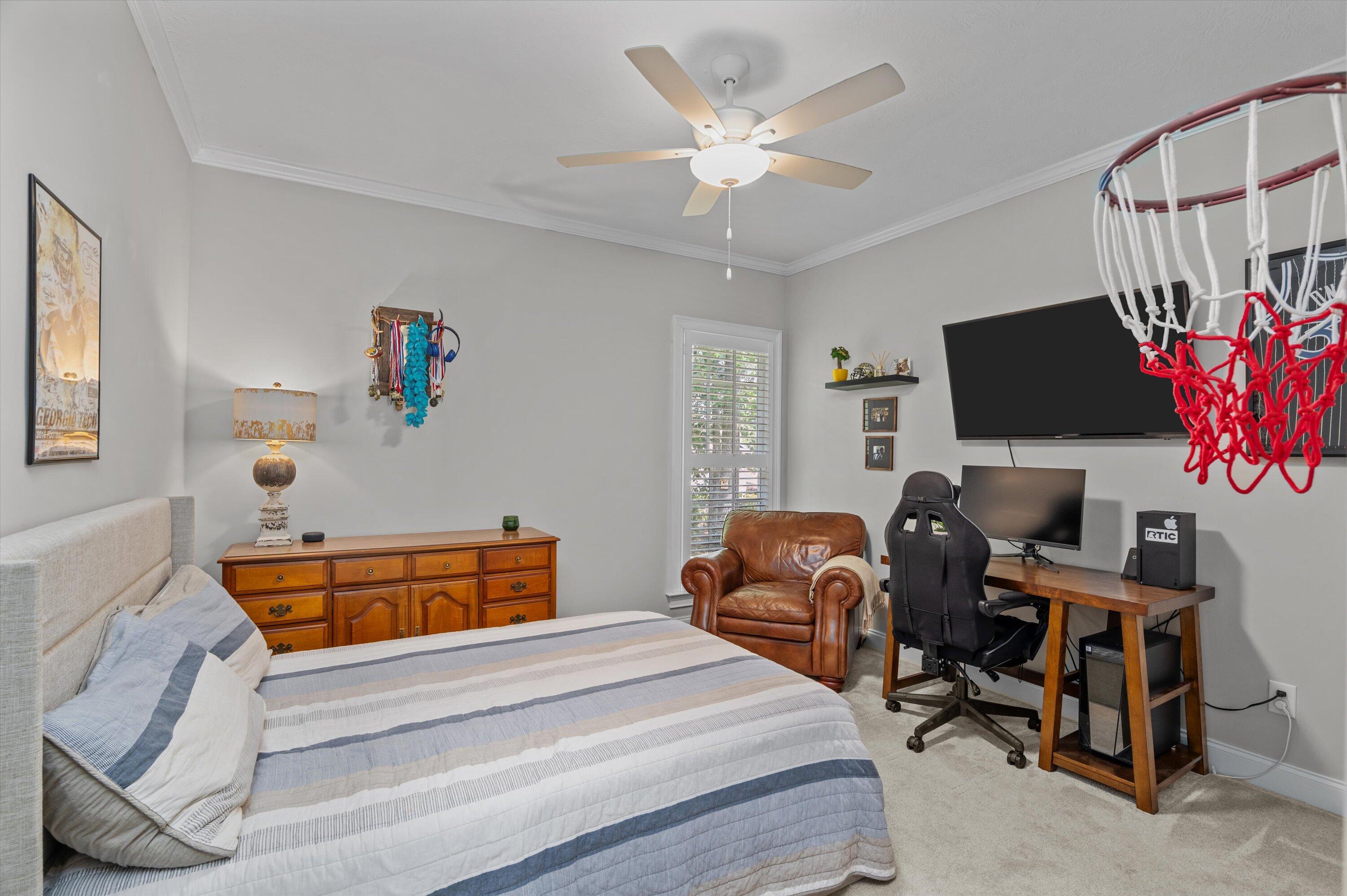 700 Franklinia Pass