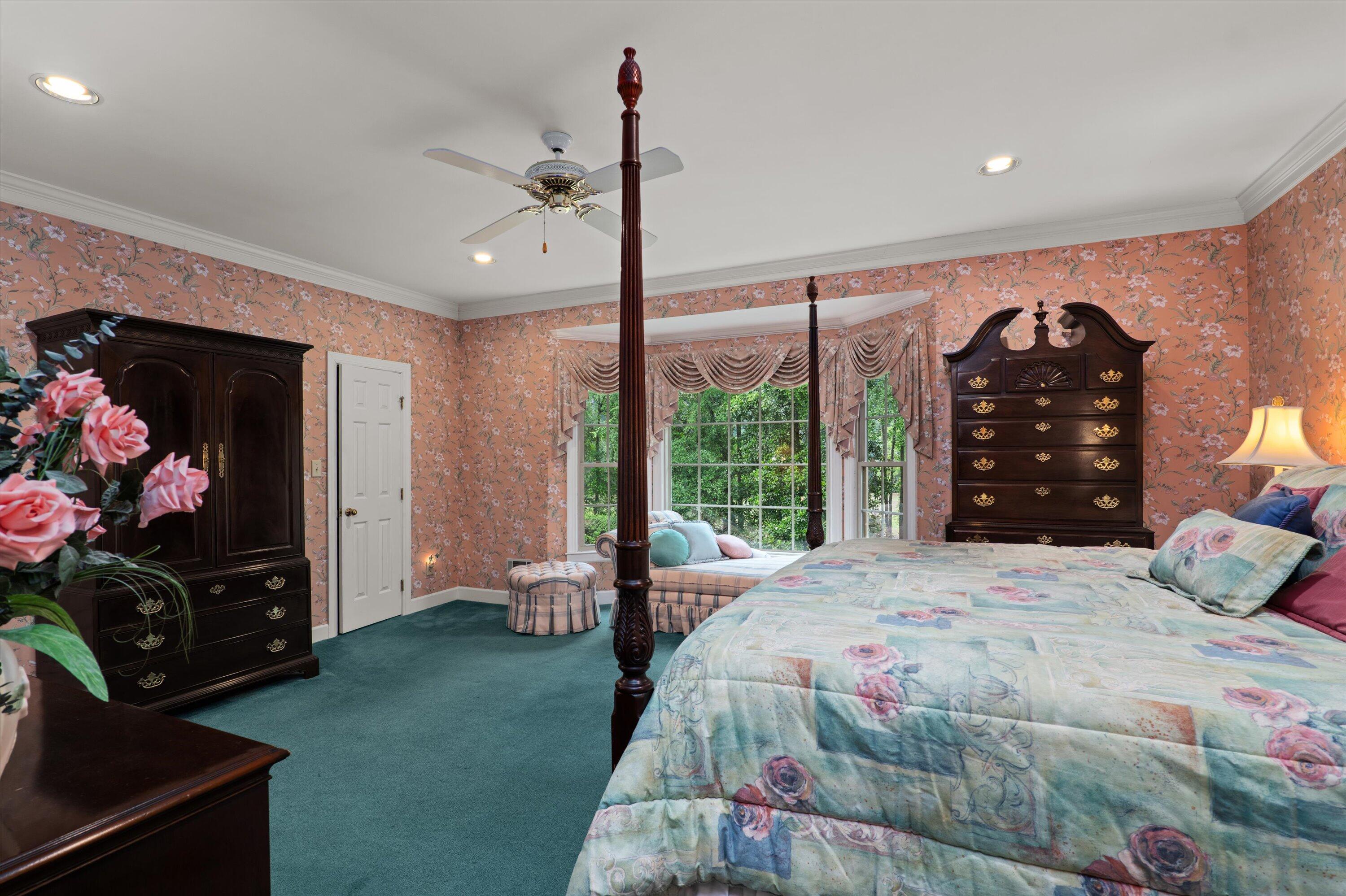 714 Jones Creek