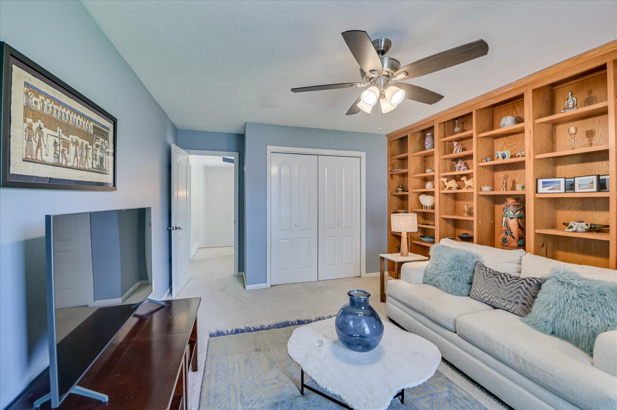 528 Oak Brook Drive