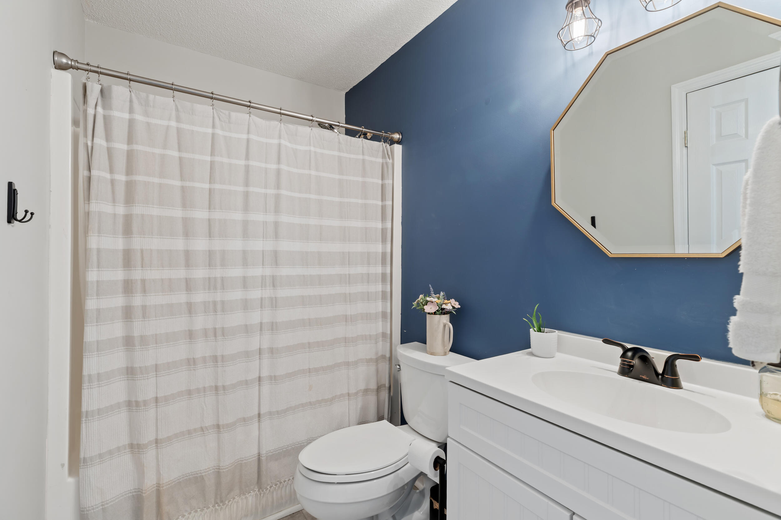 4019 Calypso Drive
