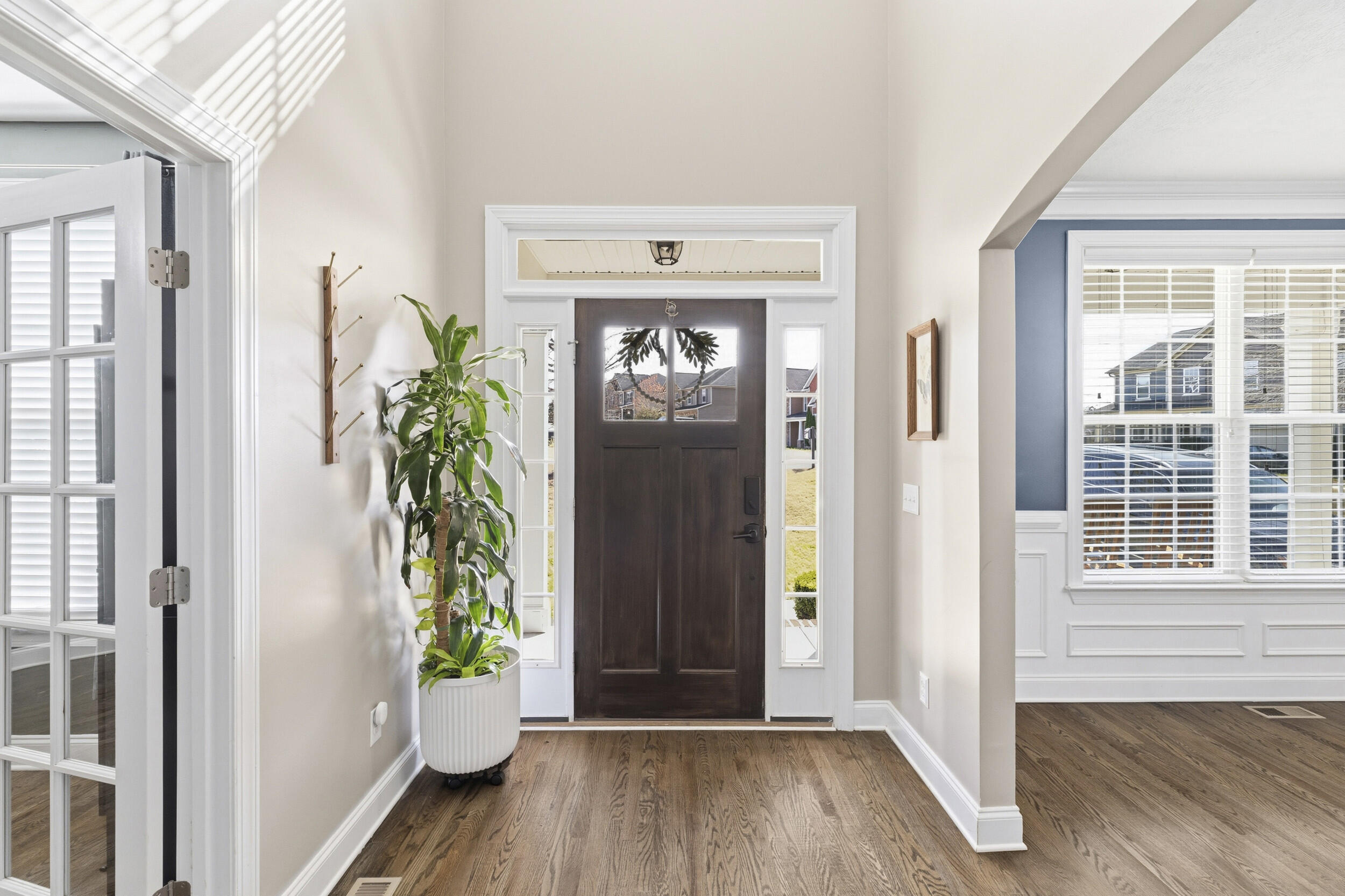 2551 Ravenna Lane